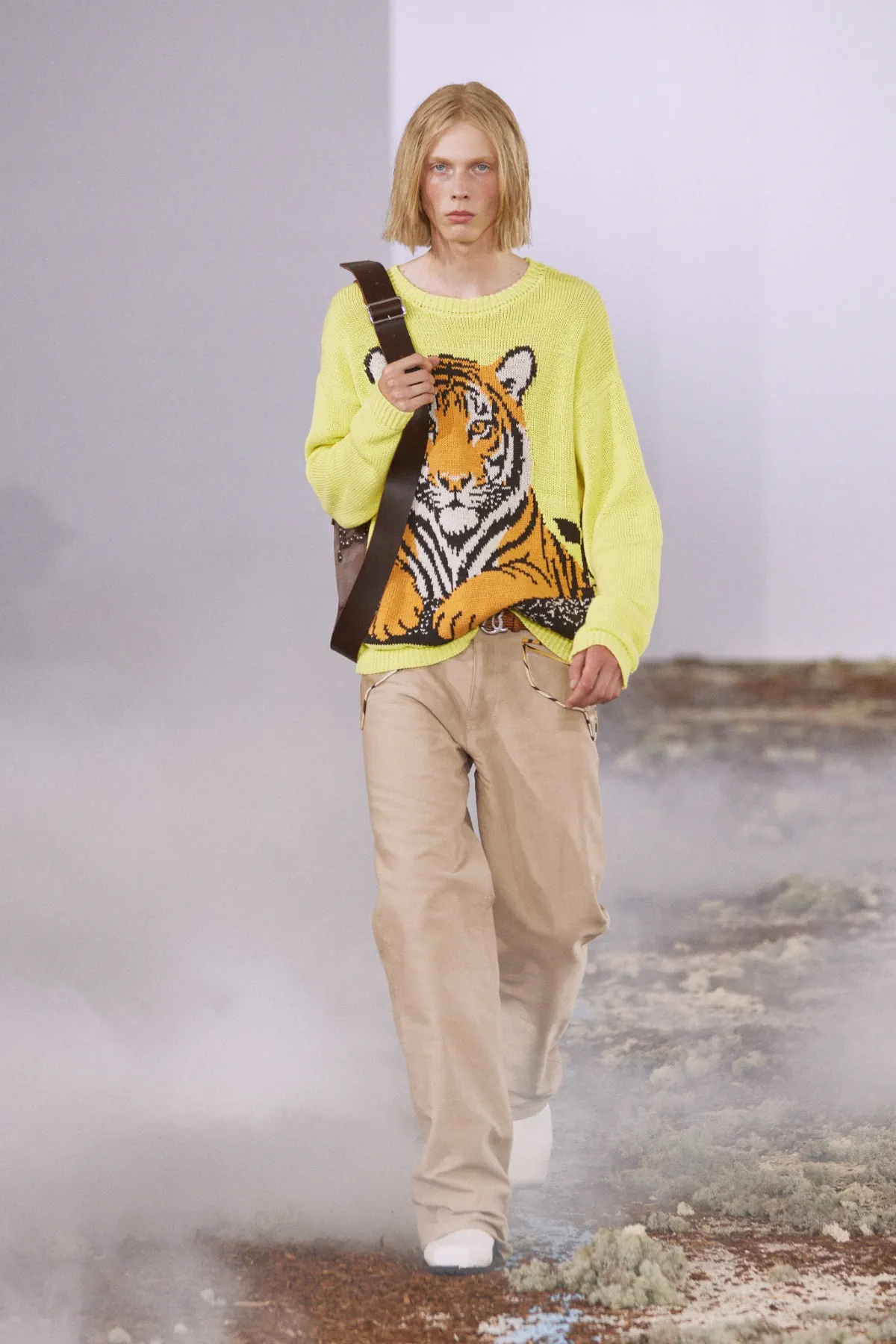 Anthony Alvarez Graff présente sa collection printemps 2026 de BLUEMARBLE, entre terre et ciel