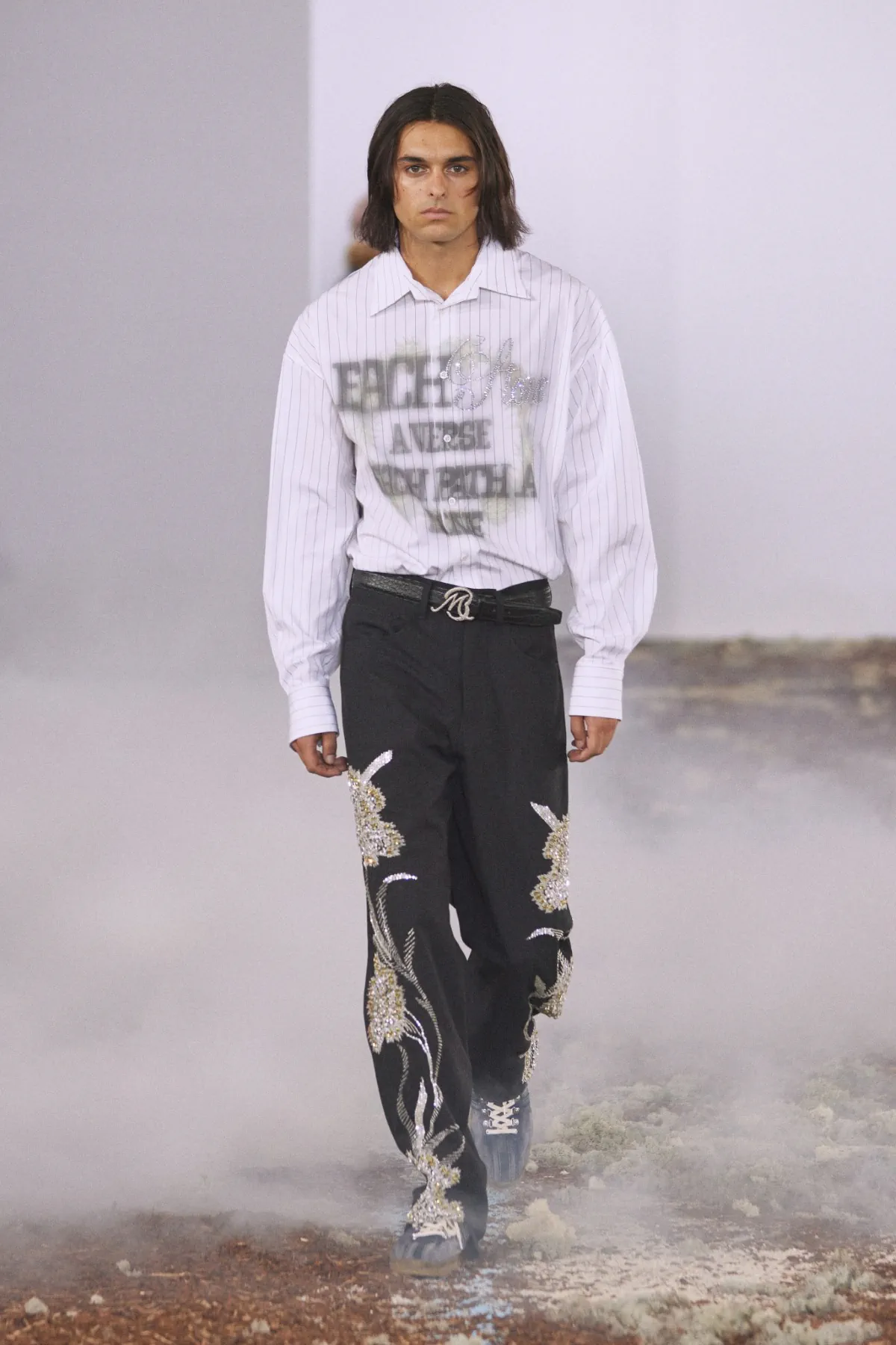 Anthony Alvarez Graff présente sa collection printemps 2026 de BLUEMARBLE, entre terre et ciel