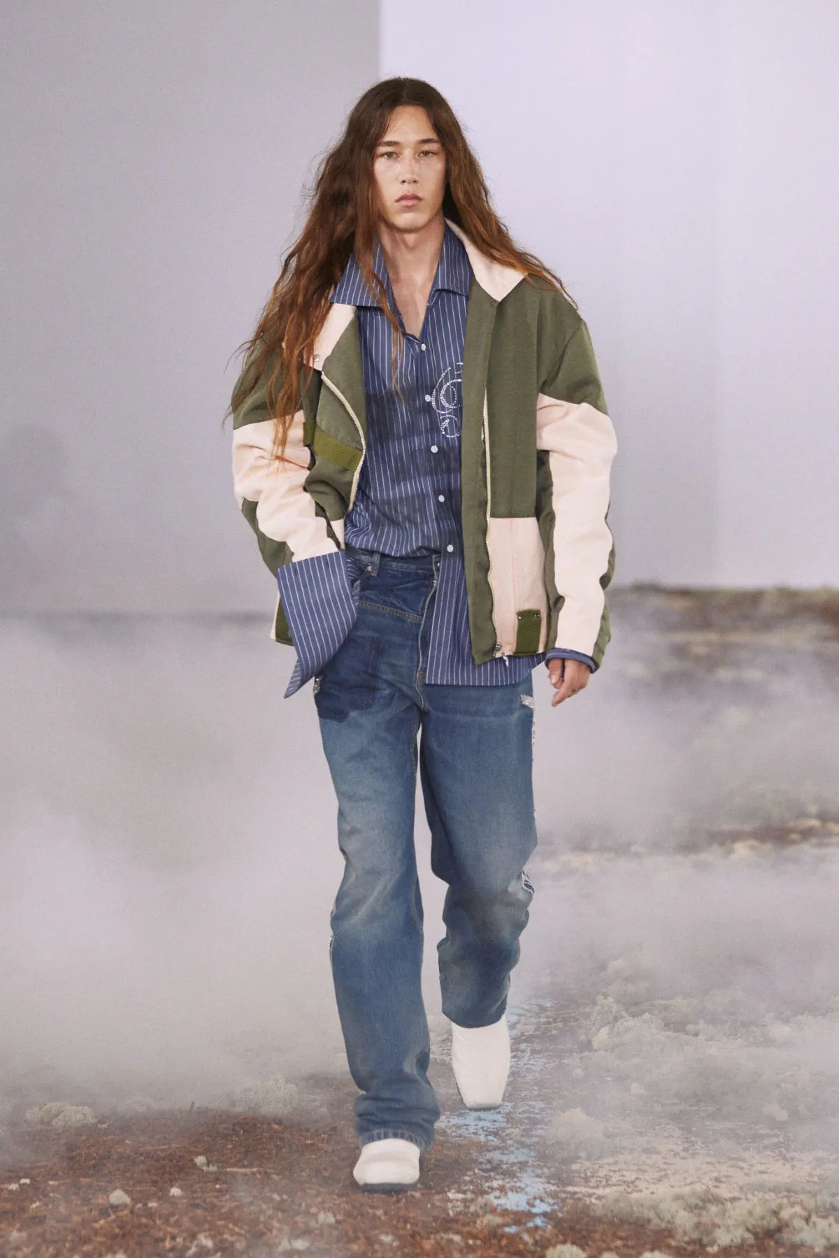 Anthony Alvarez Graff présente sa collection printemps 2026 de BLUEMARBLE, entre terre et ciel
