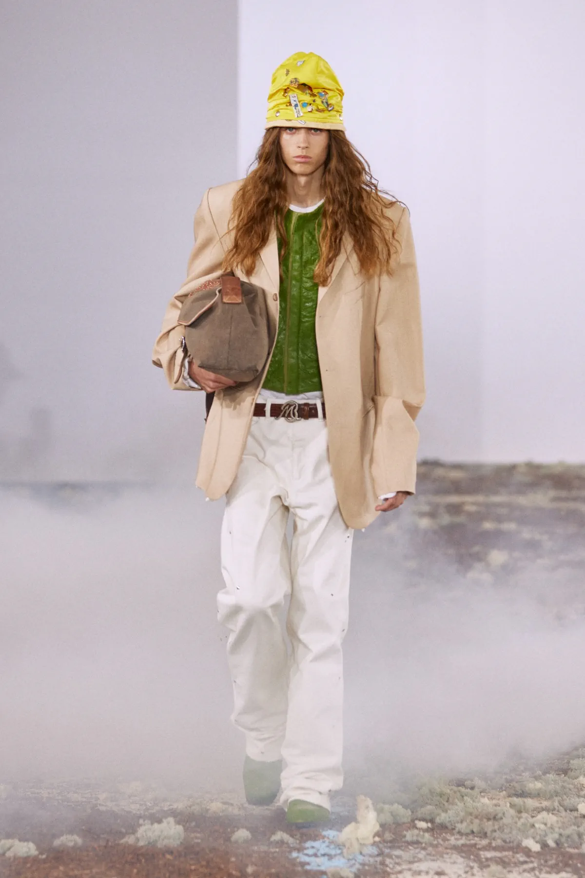 Anthony Alvarez Graff présente sa collection printemps 2026 de BLUEMARBLE, entre terre et ciel
