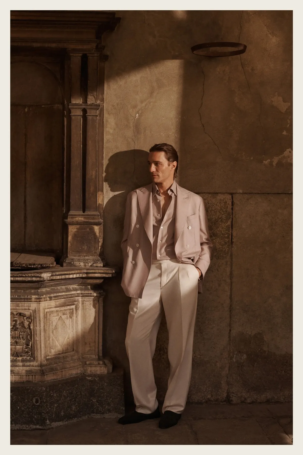 La collection Printemps 2026 de Brioni révèle l'excellence du tailleur italien