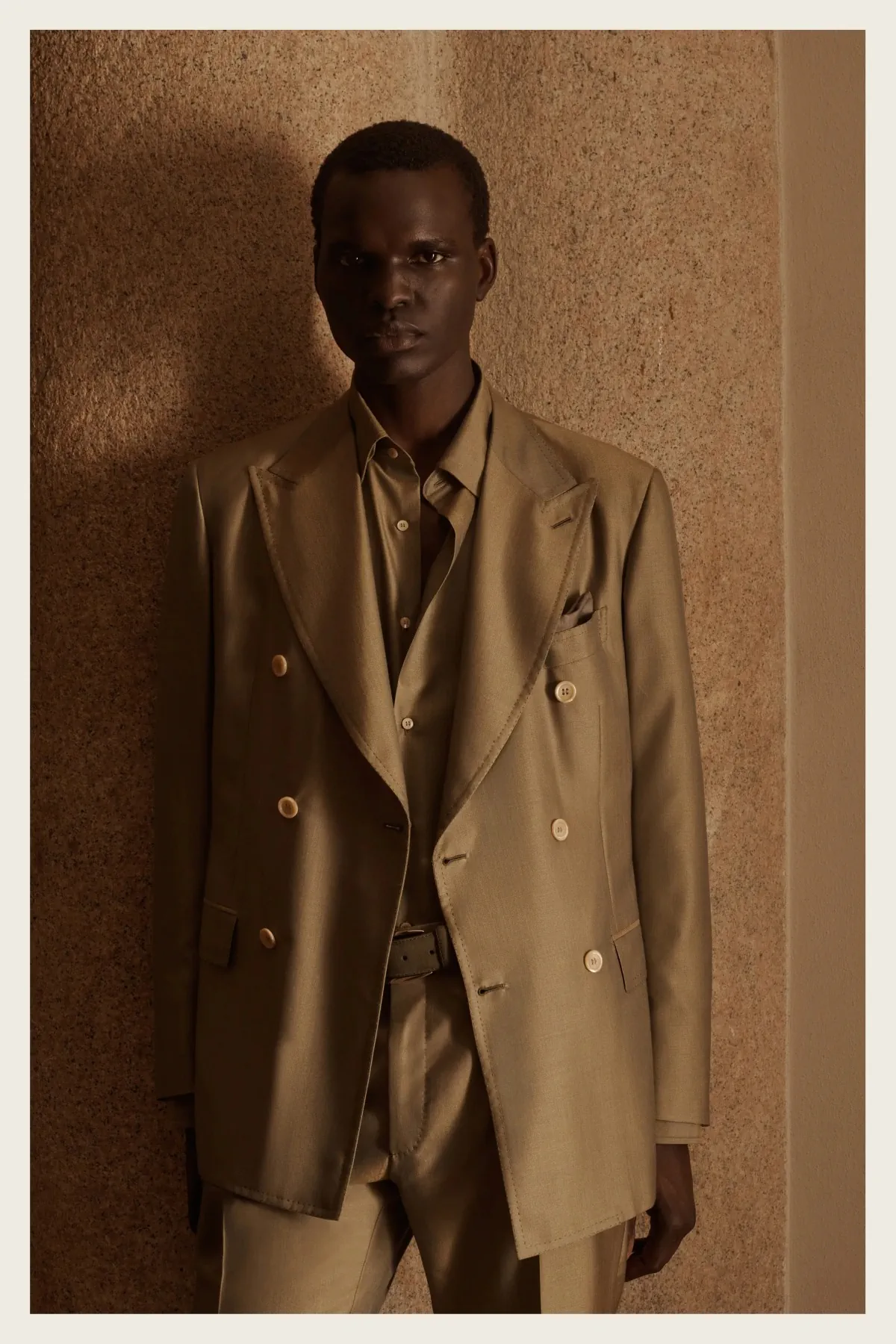 La collection Printemps 2026 de Brioni révèle l'excellence du tailleur italien