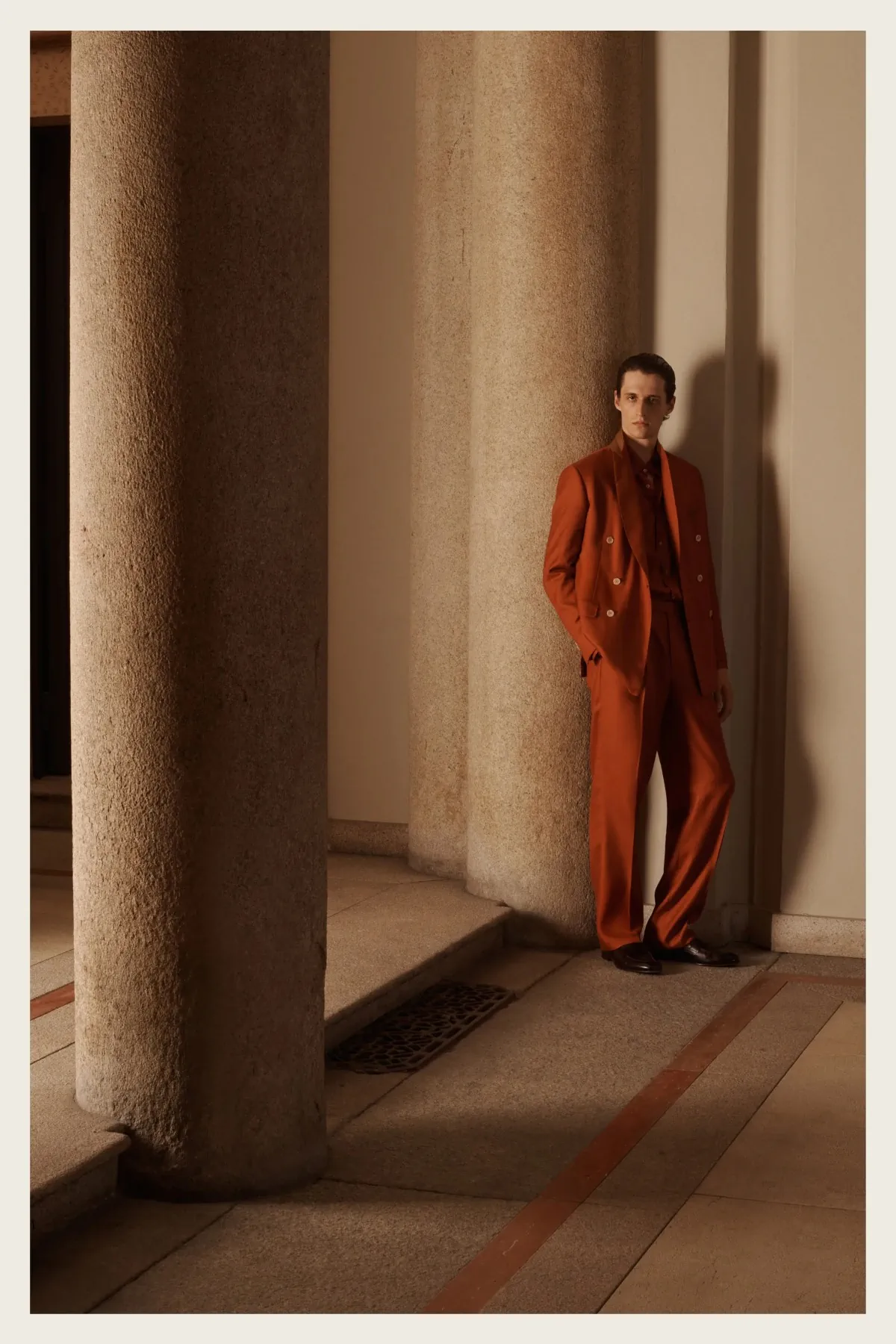 La collection Printemps 2026 de Brioni révèle l'excellence du tailleur italien