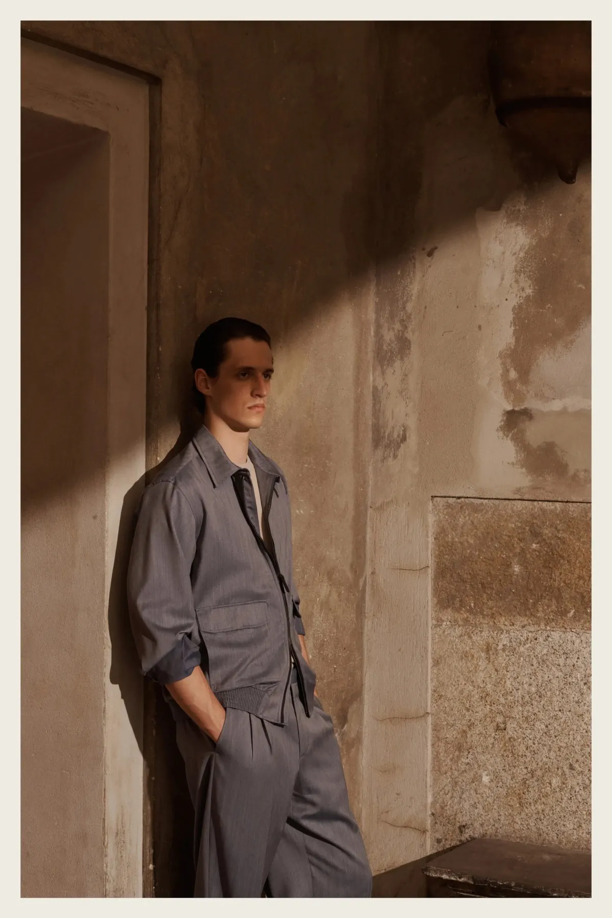 La collection Printemps 2026 de Brioni révèle l'excellence du tailleur italien