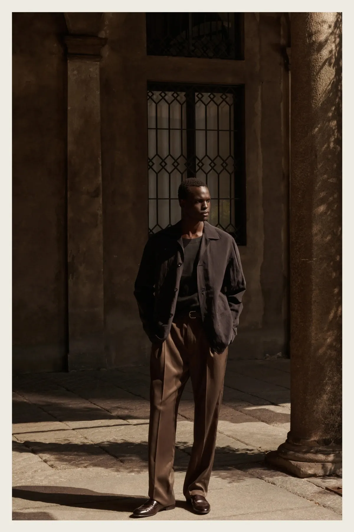 La collection Printemps 2026 de Brioni révèle l'excellence du tailleur italien