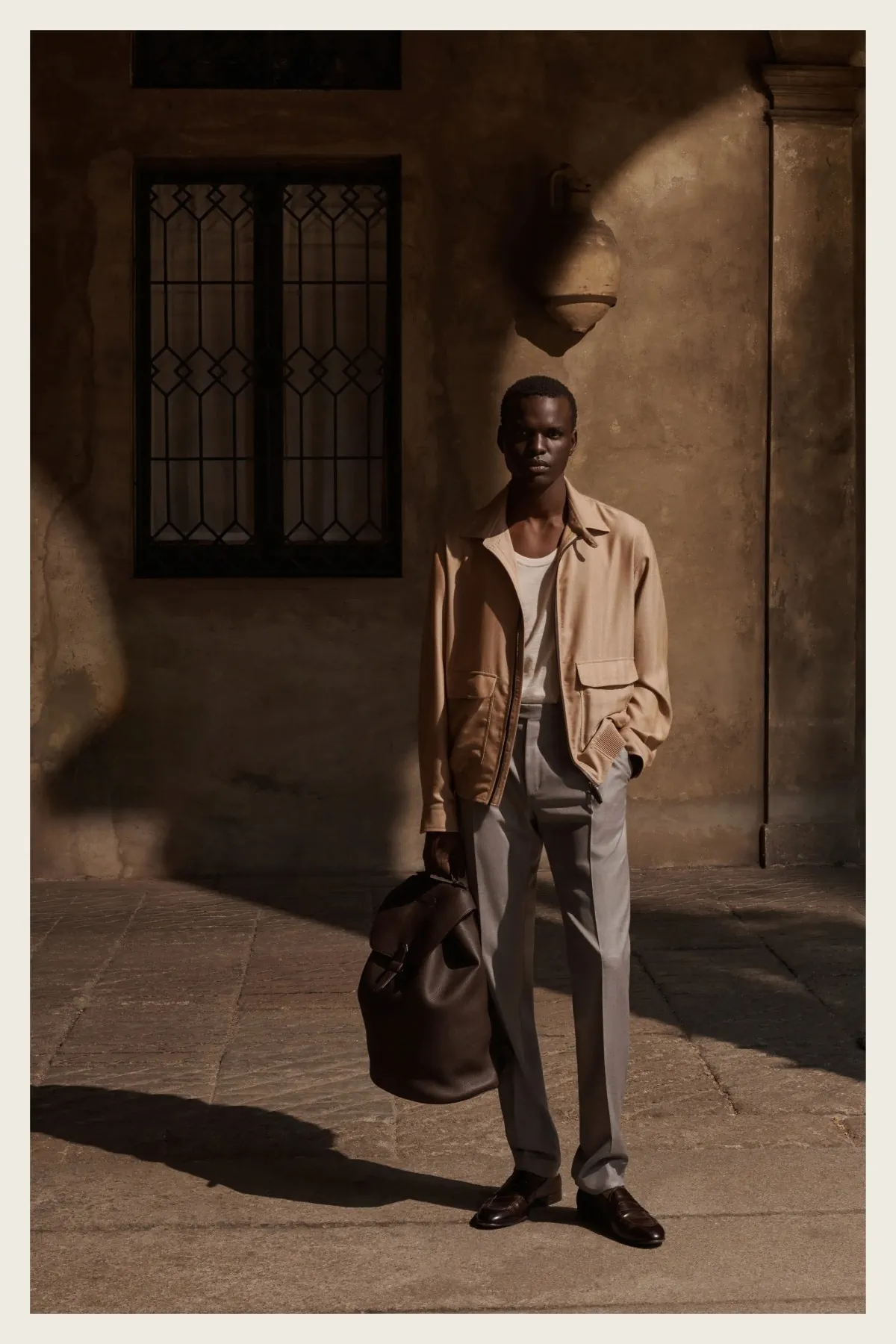 La collection Printemps 2026 de Brioni révèle l'excellence du tailleur italien