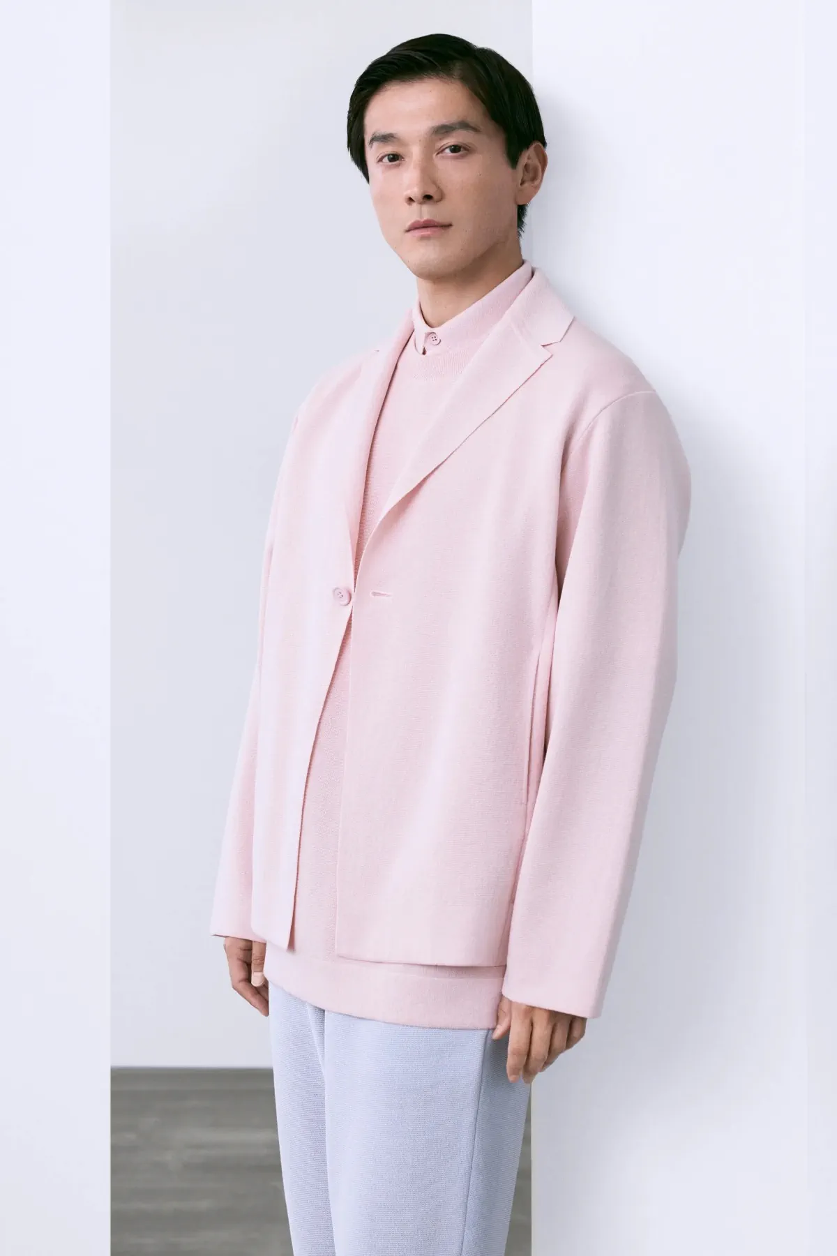 CFCL Spring Summer 2026 Paris Fashion Week 4 CFCL Printemps 2026 : une approche inédite de la maille masculine