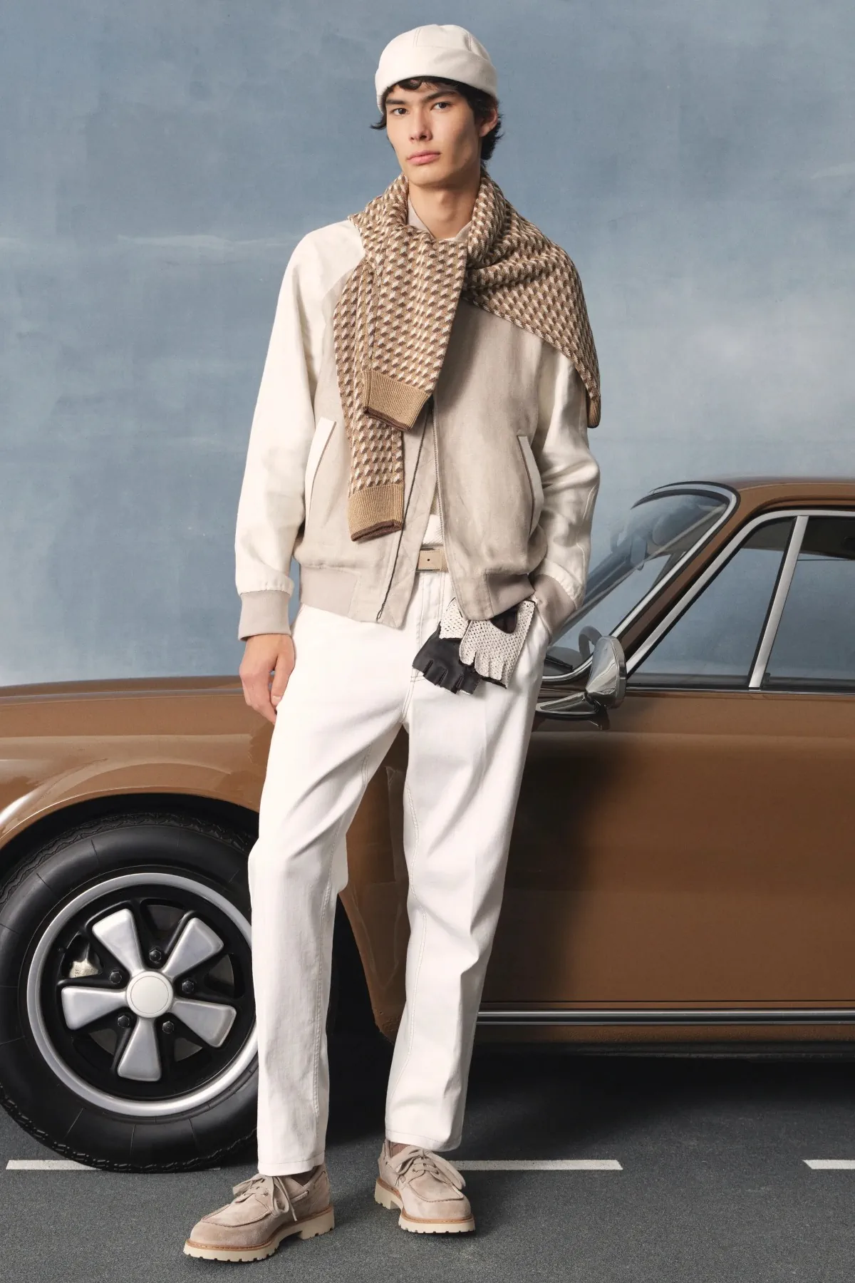 La collection Printemps 2026 de Canali revisite l'élégance automobile italienne