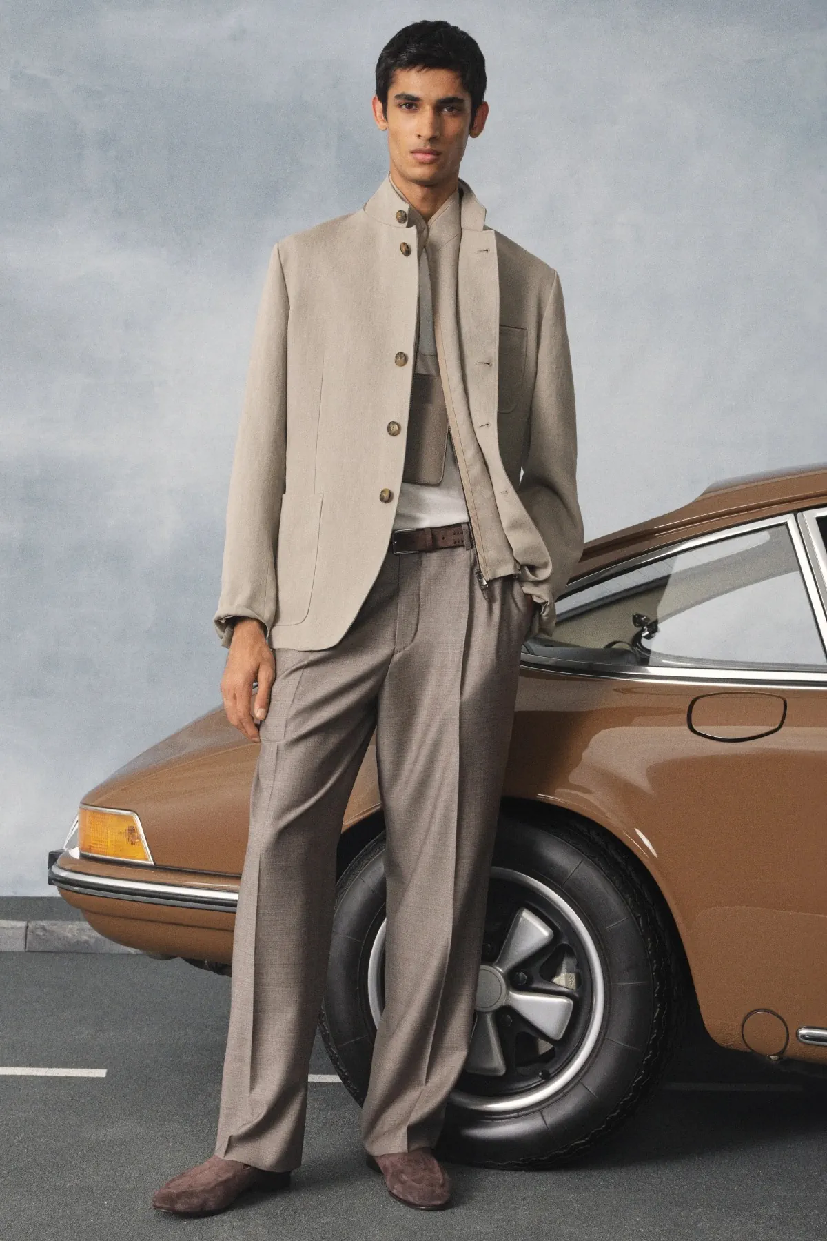 La collection Printemps 2026 de Canali revisite l'élégance automobile italienne