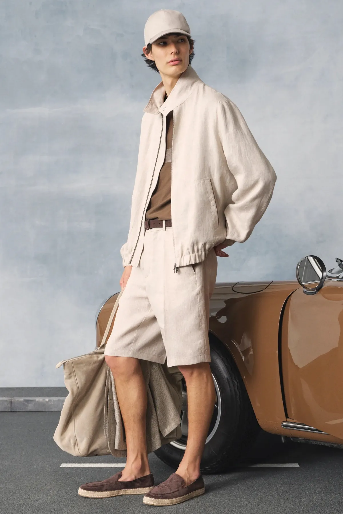 La collection Printemps 2026 de Canali revisite l'élégance automobile italienne