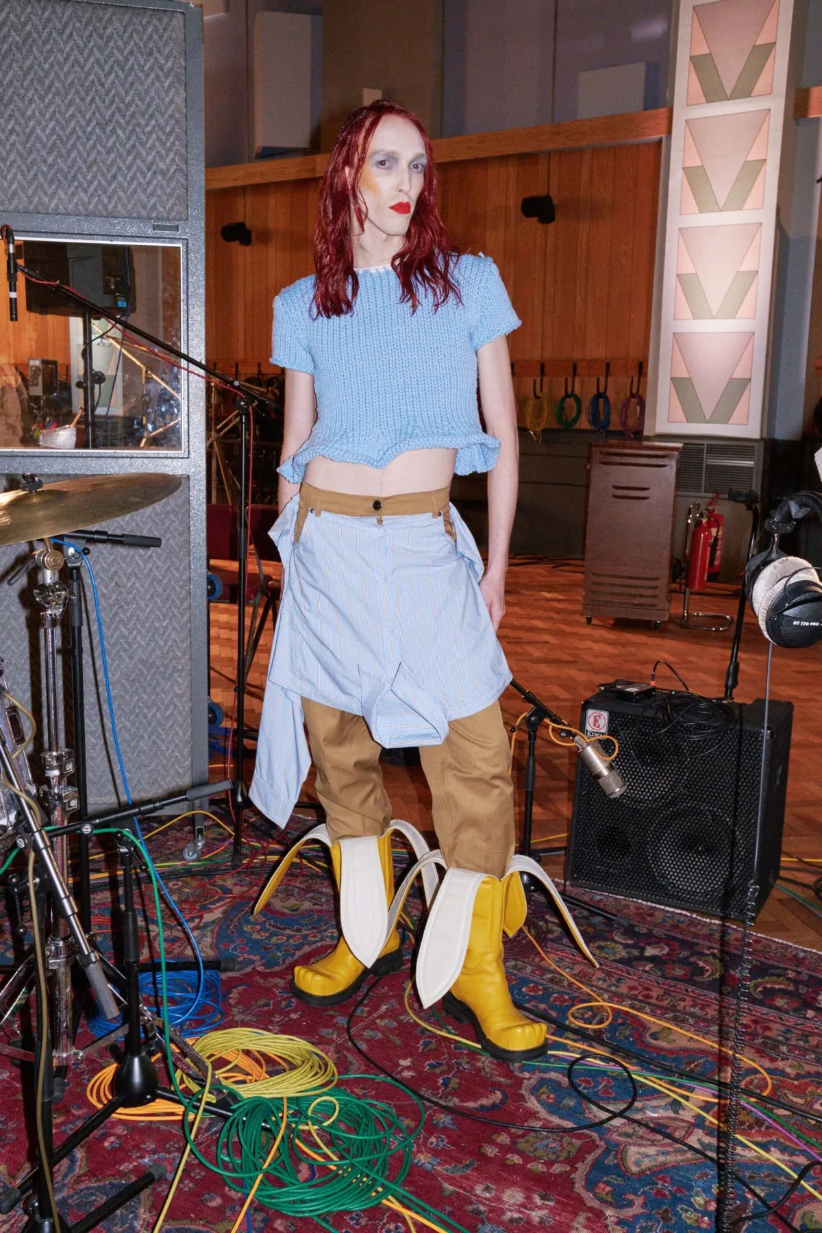 Pour le printemps 2026, Charles Jeffrey Loverboy redéfinit le vestiaire masculin aux Studios Abbey Road