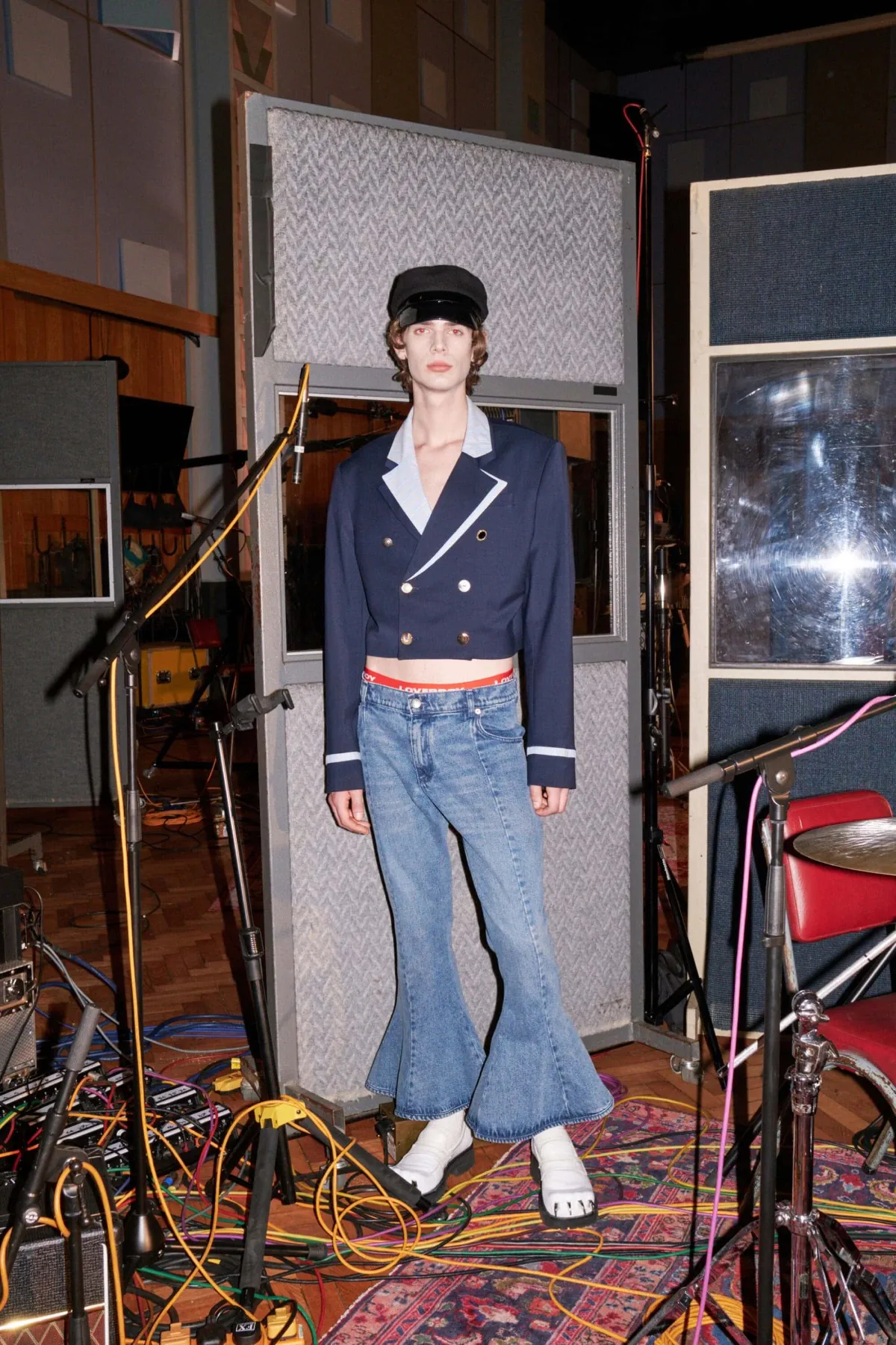 Pour le printemps 2026, Charles Jeffrey Loverboy redéfinit le vestiaire masculin aux Studios Abbey Road