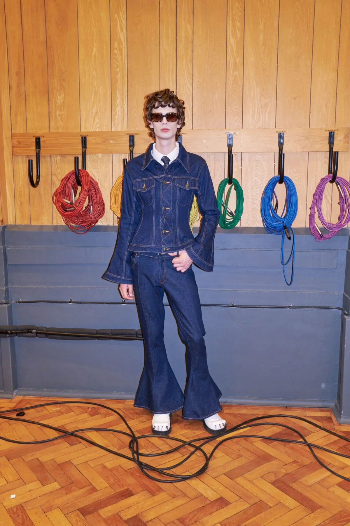 Pour le printemps 2026, Charles Jeffrey Loverboy redéfinit le vestiaire masculin aux Studios Abbey Road