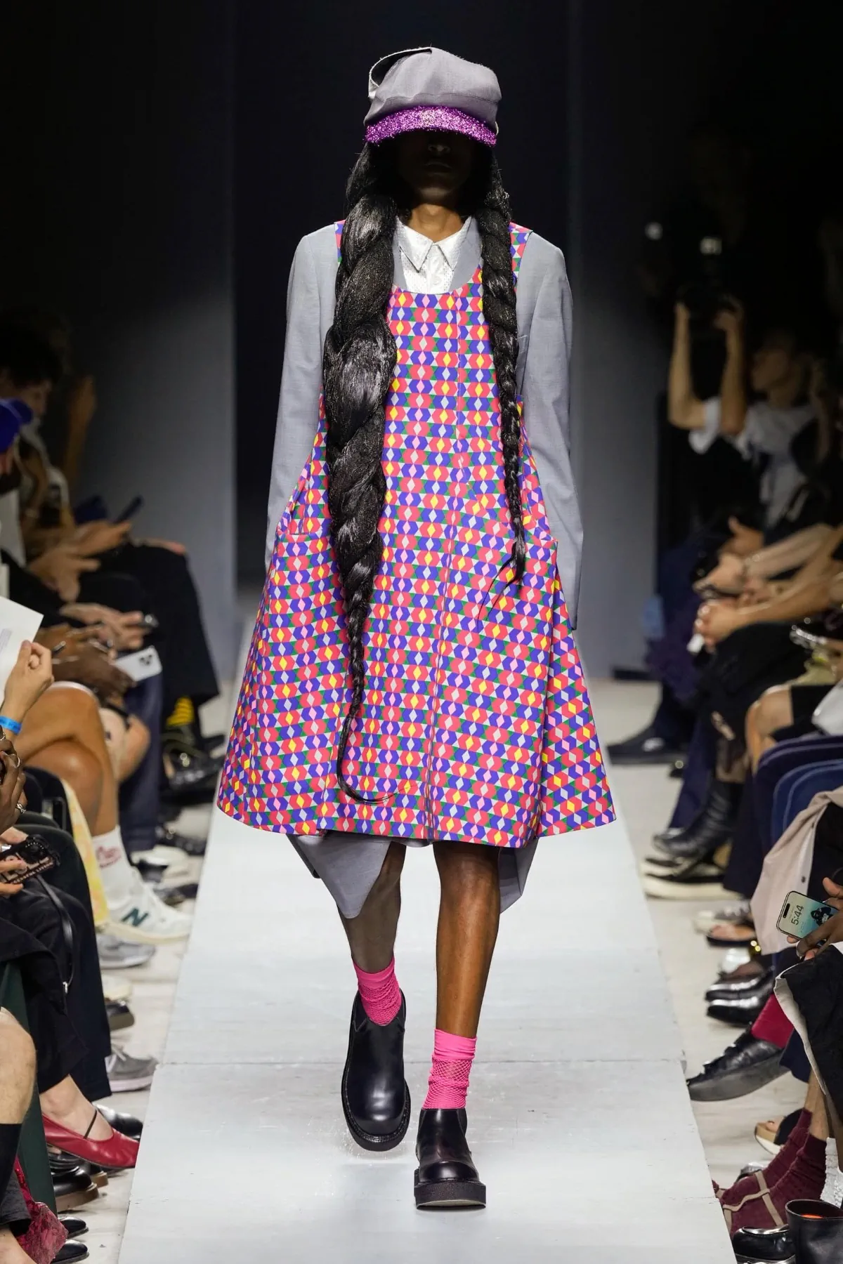 COMME des GARÇONS Homme Plus Printemps 2026 : vision déconstruite du costume traditionnel