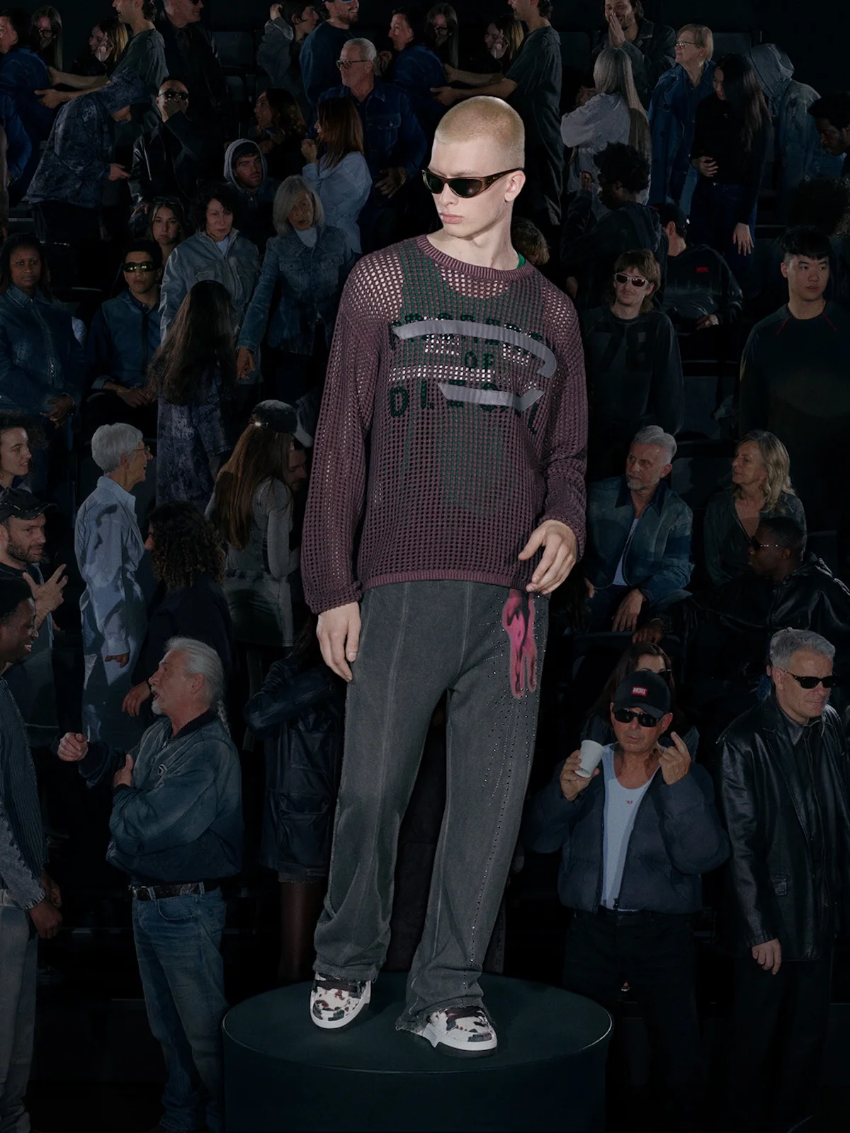 Diesel Collection Croisiere 2026 7 Glenn Martens dévoile sa collection Croisière 2026 de Diesel, alliant sophistication et esprit grunge