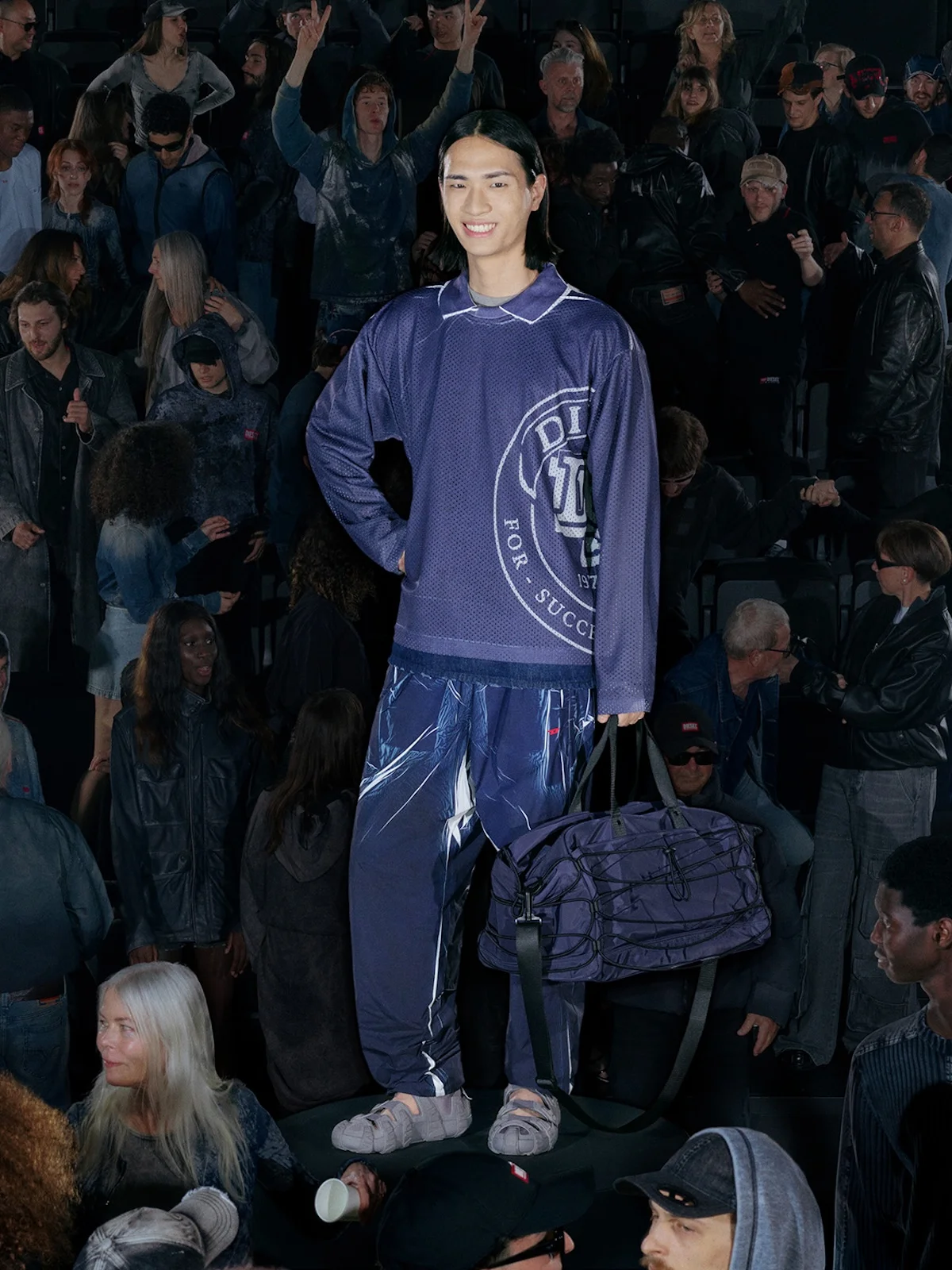 Diesel Collection Croisiere 2026 9 Glenn Martens dévoile sa collection Croisière 2026 de Diesel, alliant sophistication et esprit grunge