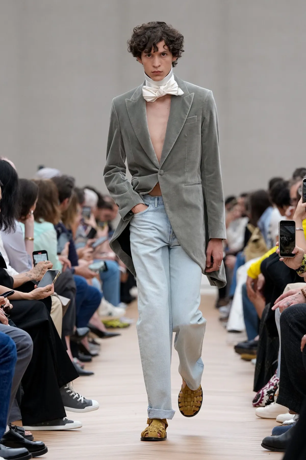 Dior Men Spring Summer 2026 Paris Fashion Week Mens 2 DIOR Men Printemps 2026 : le nouvel ère