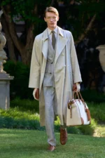 Dunhill Spring Summer 2026 Milan Fashion Week 1 La collection Printemps 2026 de dunhill révèle une élégance aristocratique teintée de rock