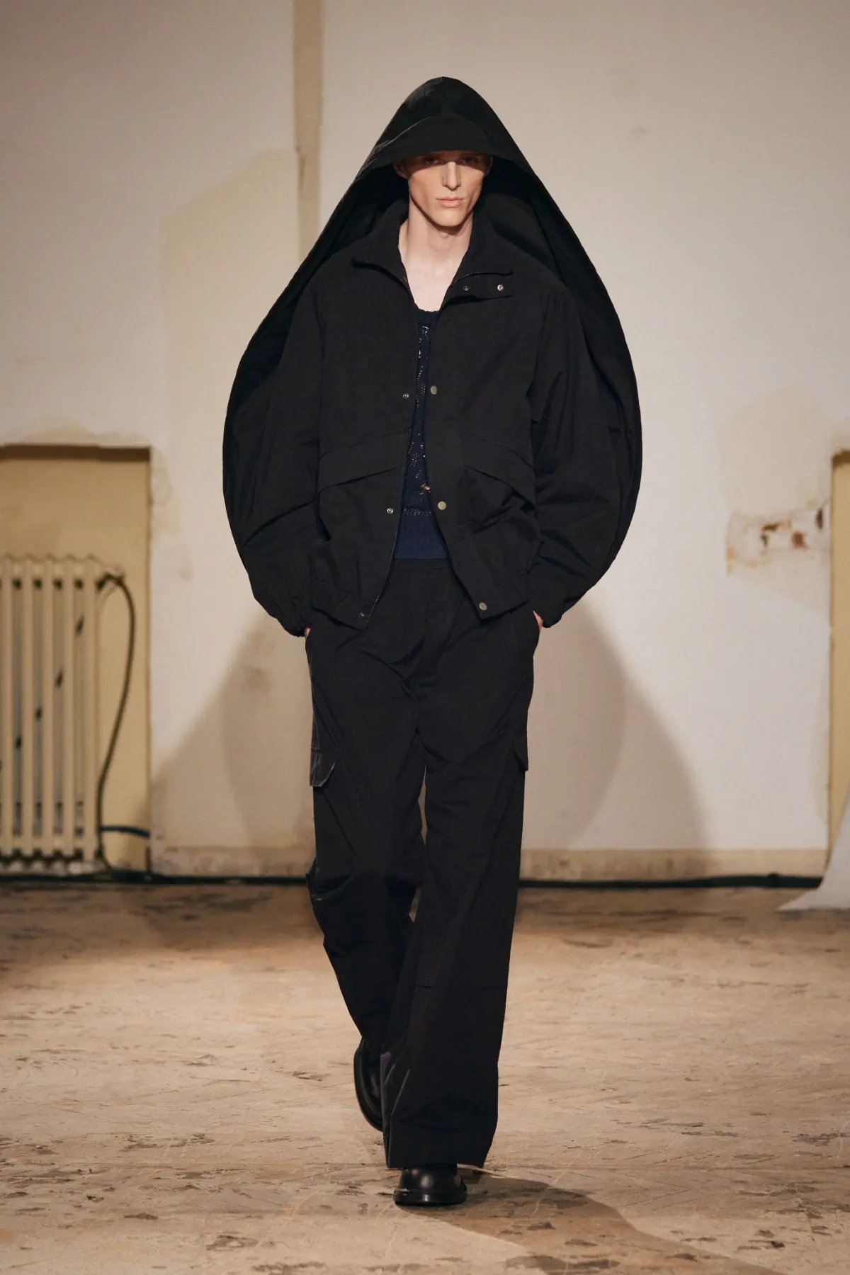 Egonlab Spring Summer 2026 Paris Fashion Week 4 Pour le printemps 2026, EGONLAB rend hommage à la Bretagne avec une élégance moderne