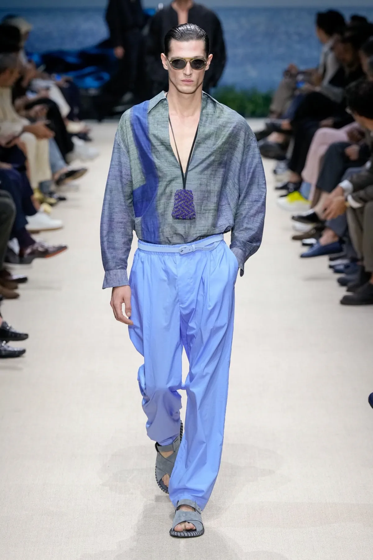 Giorgio Armani Printemps 2026 : une élégance intemporelle