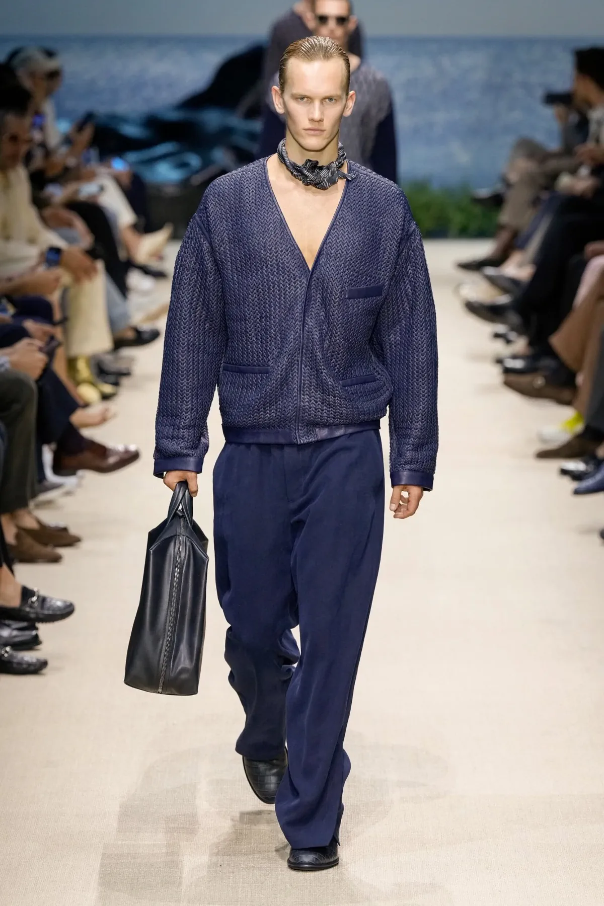 Giorgio Armani Printemps 2026 : une élégance intemporelle