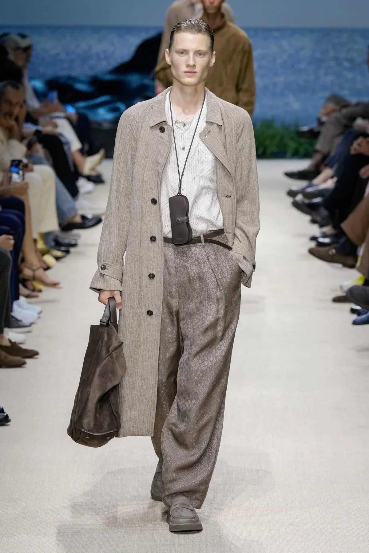 Giorgio Armani Printemps 2026 : une élégance intemporelle