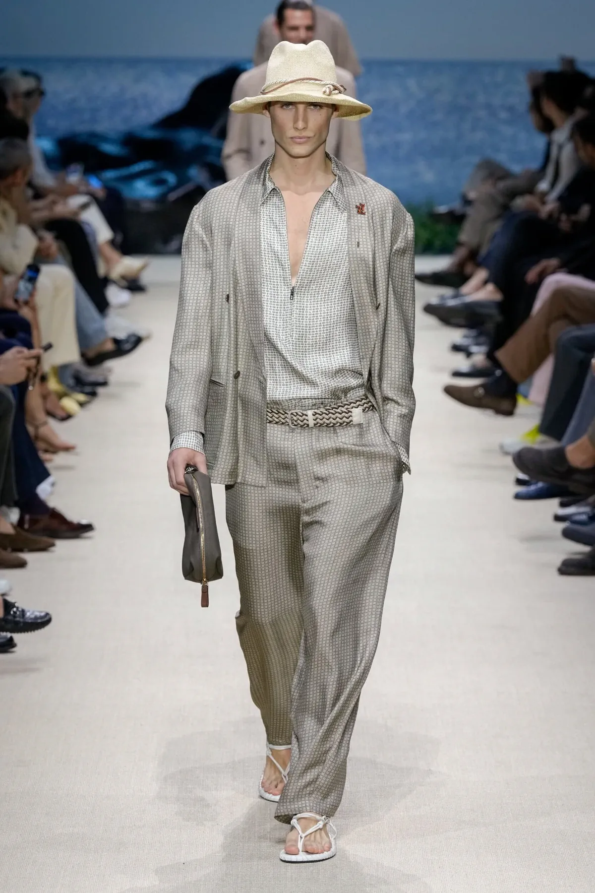 Giorgio Armani Printemps 2026 : une élégance intemporelle