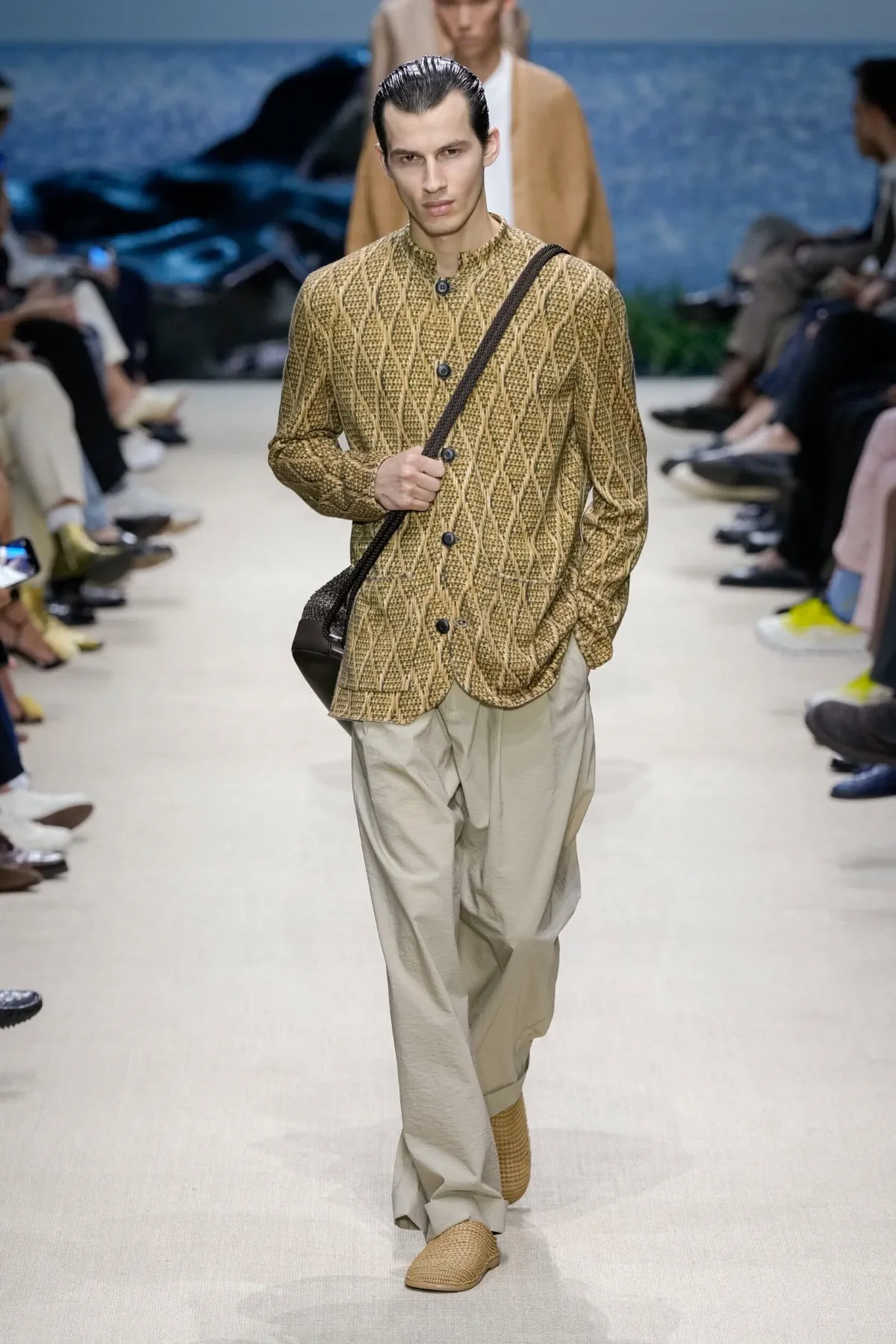 Giorgio Armani Printemps 2026 : une élégance intemporelle