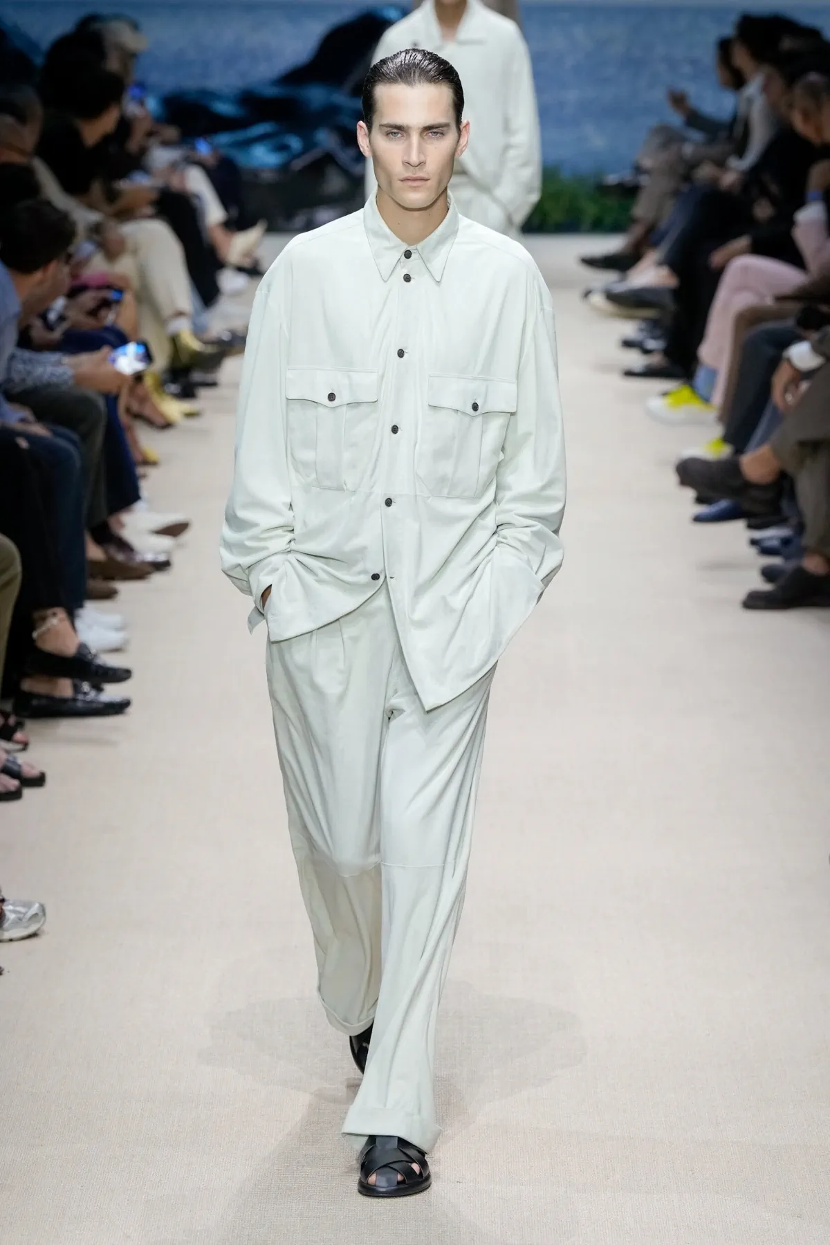 Giorgio Armani Printemps 2026 : une élégance intemporelle