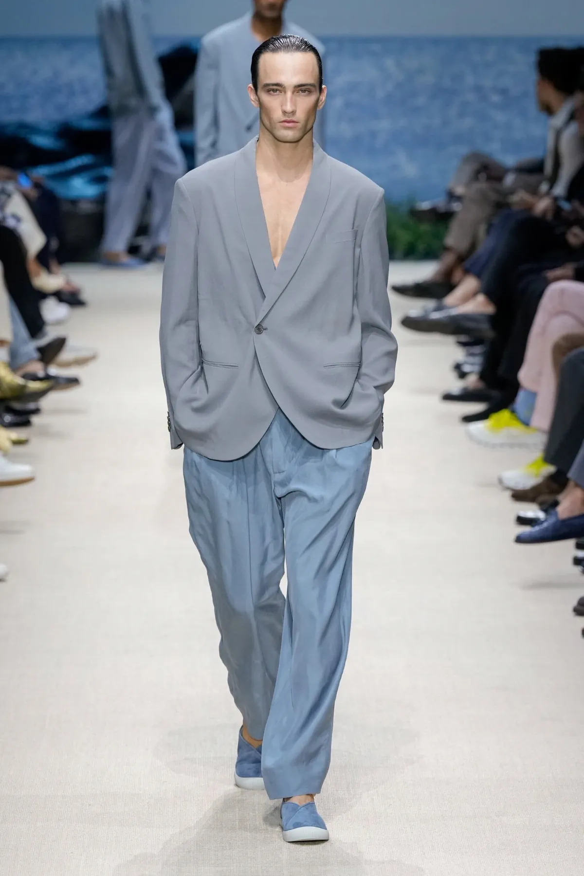 Giorgio Armani Printemps 2026 : une élégance intemporelle