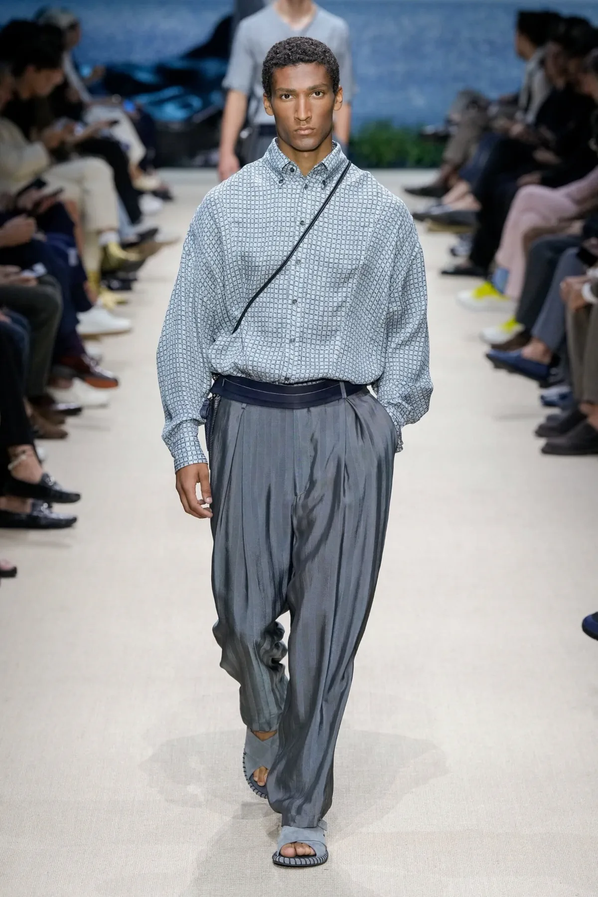 Giorgio Armani Printemps 2026 : une élégance intemporelle