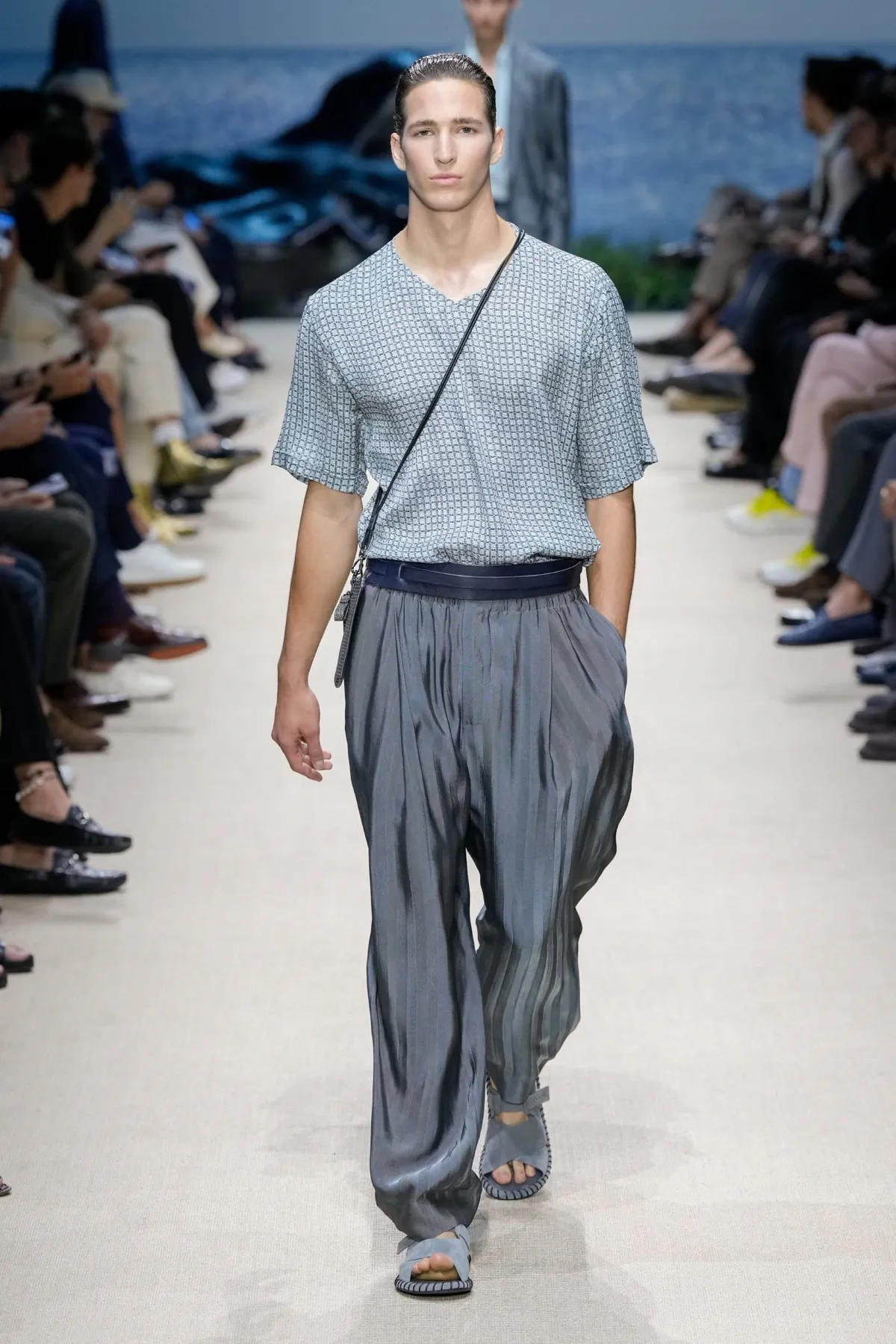 Giorgio Armani Printemps 2026 : une élégance intemporelle