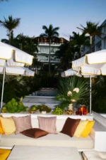 H&M HOME et Palm Heights transforment votre intérieur en refuge caribéen