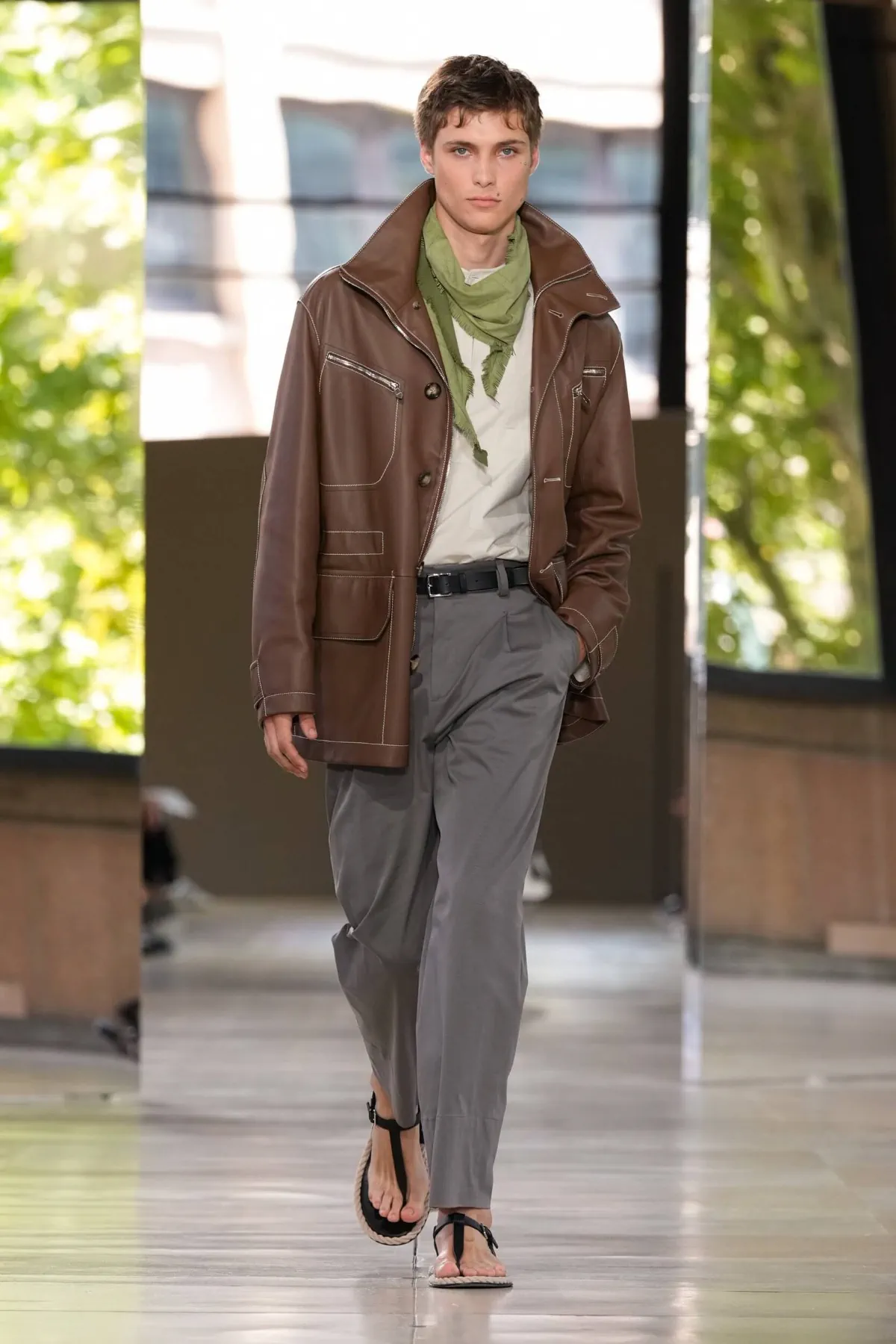 Hermès Printemps 2026 : une approche tactile de la mode masculine