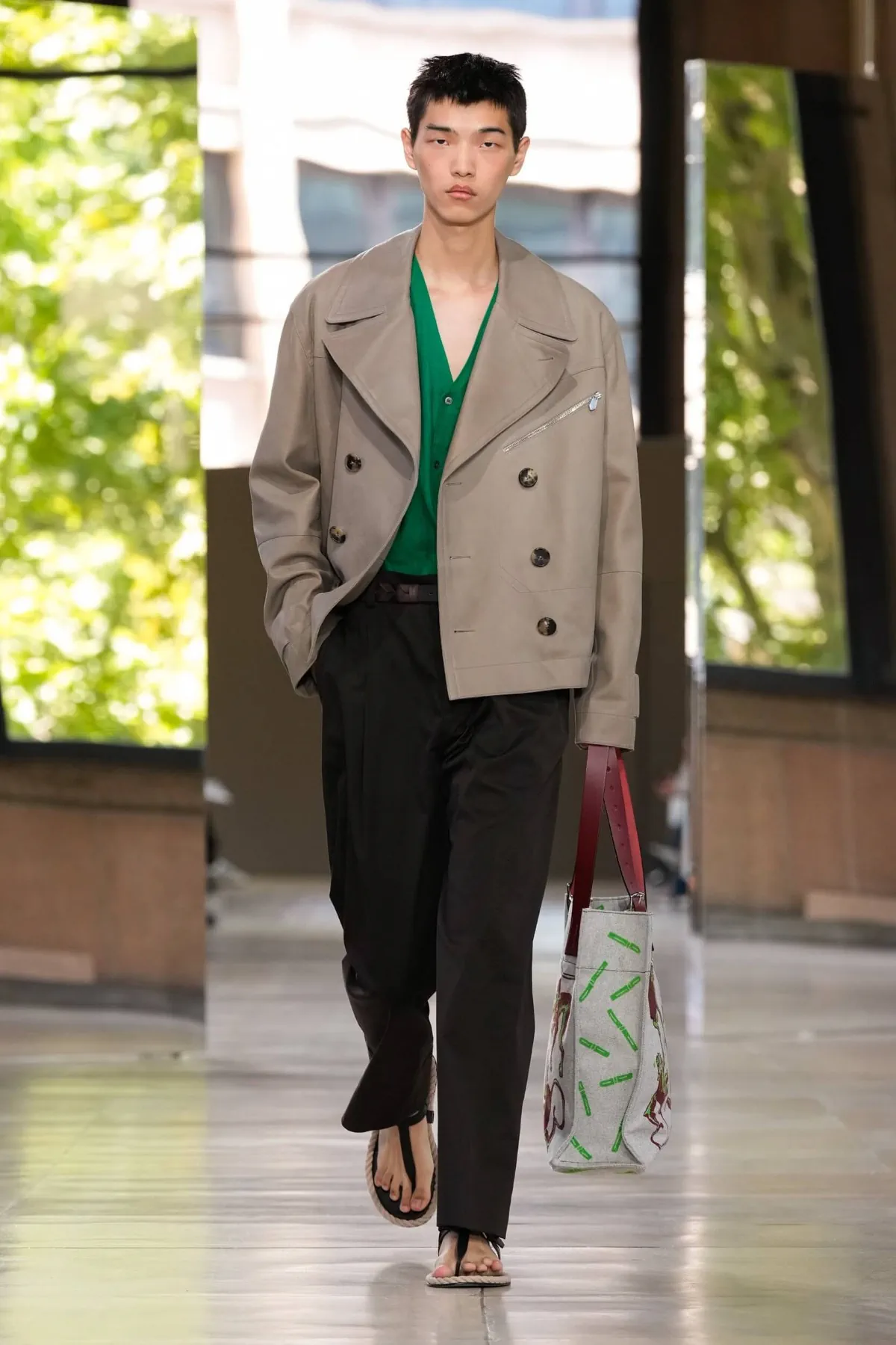 Hermès Printemps 2026 : une approche tactile de la mode masculine