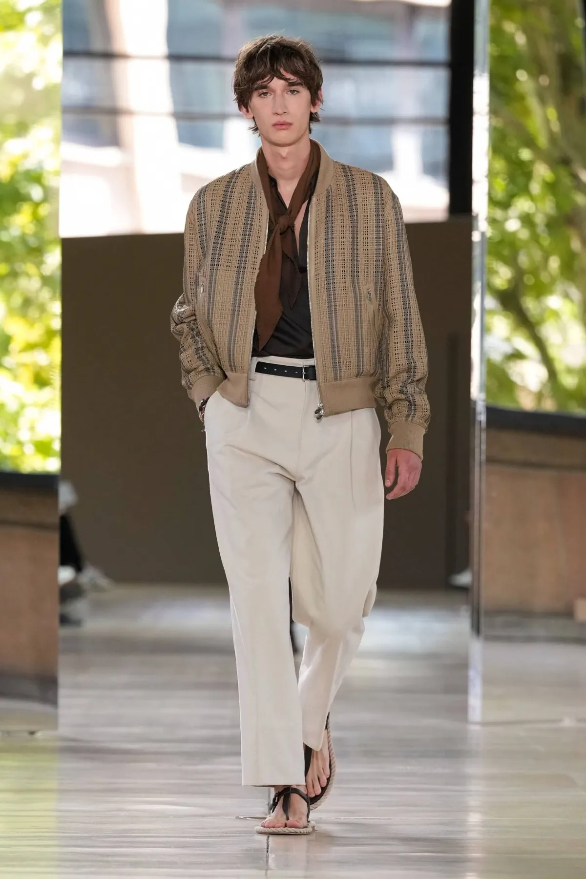 Hermès Printemps 2026 : une approche tactile de la mode masculine