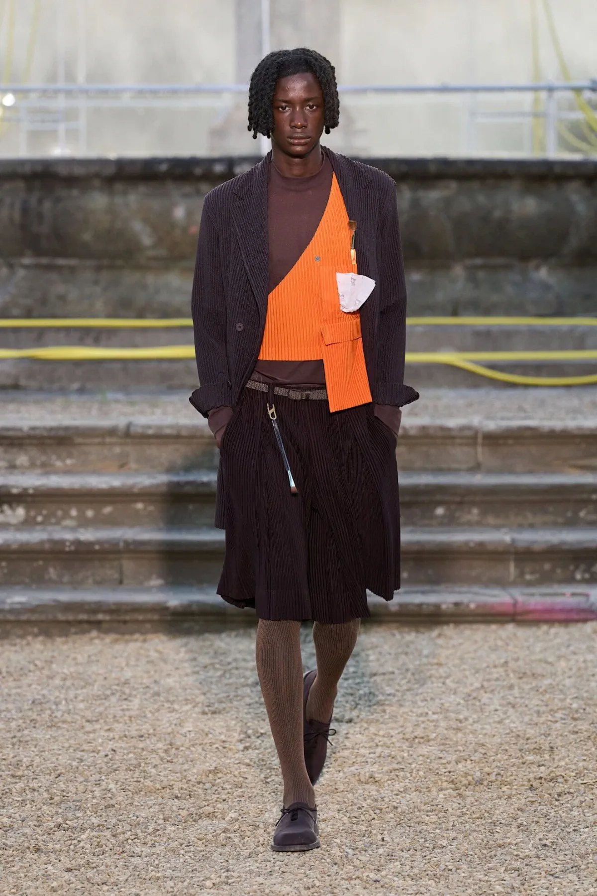 Homme Plisse Issey Miyake Spring Summer 2026 Pitti Uomo 108 3 La collection Printemps 2026 de HOMME PLISSÉ ISSEY MIYAKE explore Florence sous un nouveau format nomade
