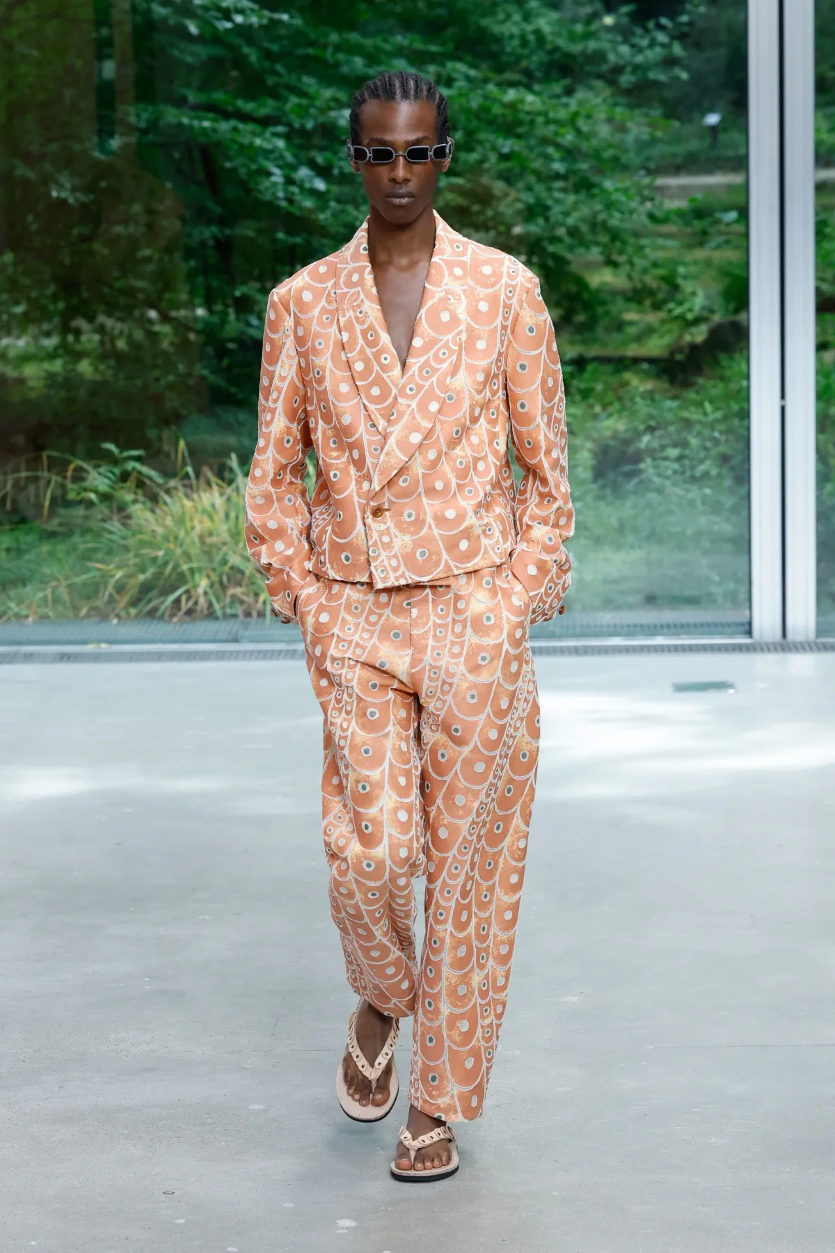 IM Men Spring Summer 2026 Paris Fashion Week 4 Printemps 2026 : IM Men réinterprète l'art céramique de Shoji Kamoda