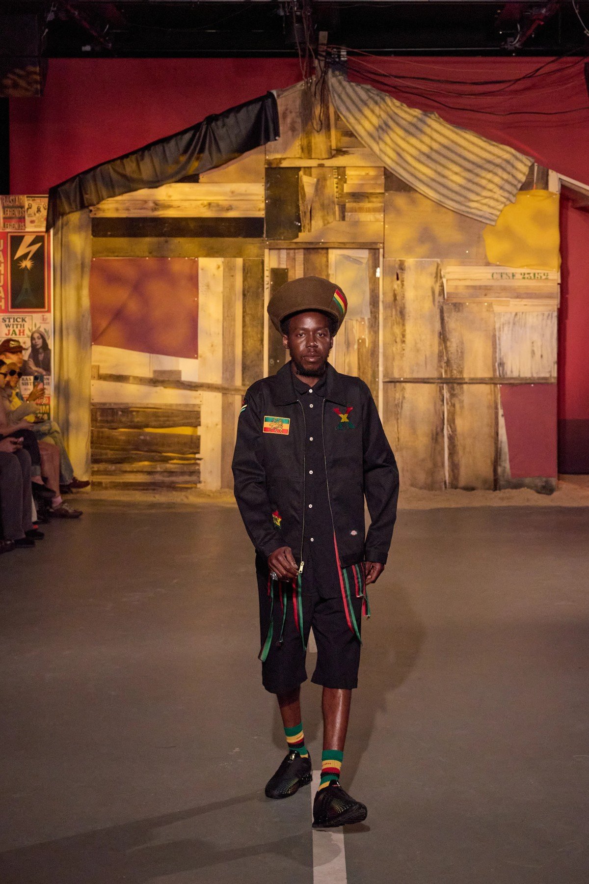 Pour le printemps 2026, Jah Jah transforme le vêtement en manifeste