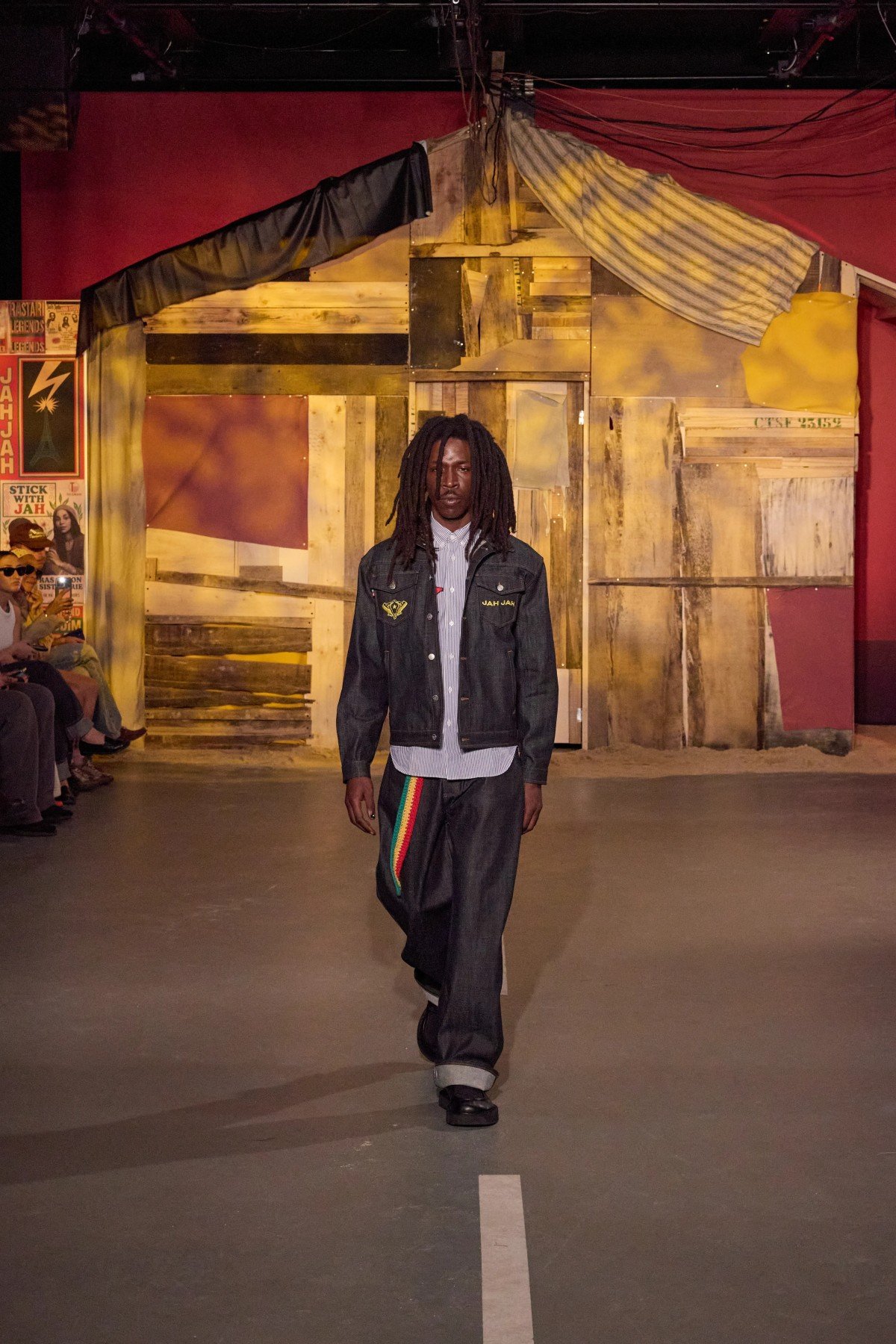 Pour le printemps 2026, Jah Jah transforme le vêtement en manifeste