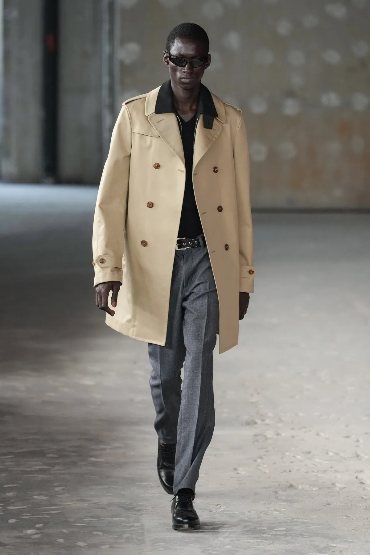 Pour le printemps 2026, Junya Watanabe réinvente le dandy parisien