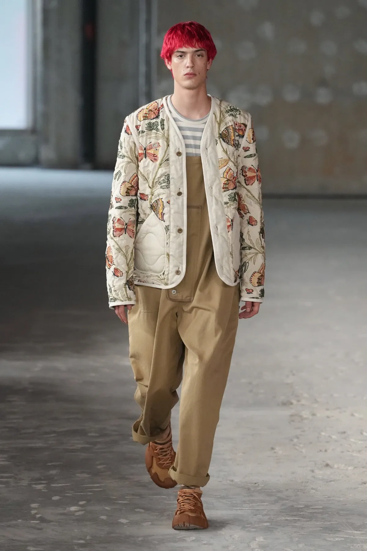 Pour le printemps 2026, Junya Watanabe réinvente le dandy parisien
