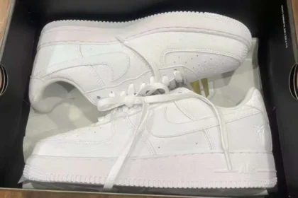 Kobe Bryant inspire une nouvelle Nike Air Force 1 Low « Forever White »