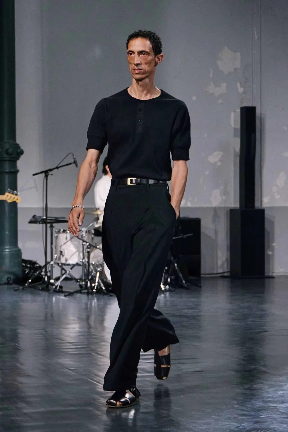Lemaire Spring Summer 2026 Paris Fashion Week Mens 2 LEMAIRE Printemps 2026 : une masculinité éveillée