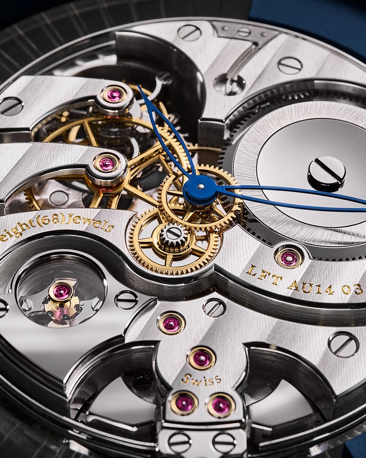 Louis Vuitton Montre de poche Escale au Pont Neuf 8 Louis Vuitton présente sa montre de poche Escale au Pont-Neuf, la plus complexe jamais créée