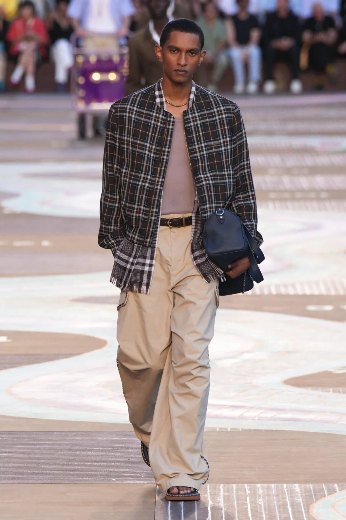 Pharrell Williams revisite l'Inde avec sa collection printemps 2026 pour Louis Vuitton
