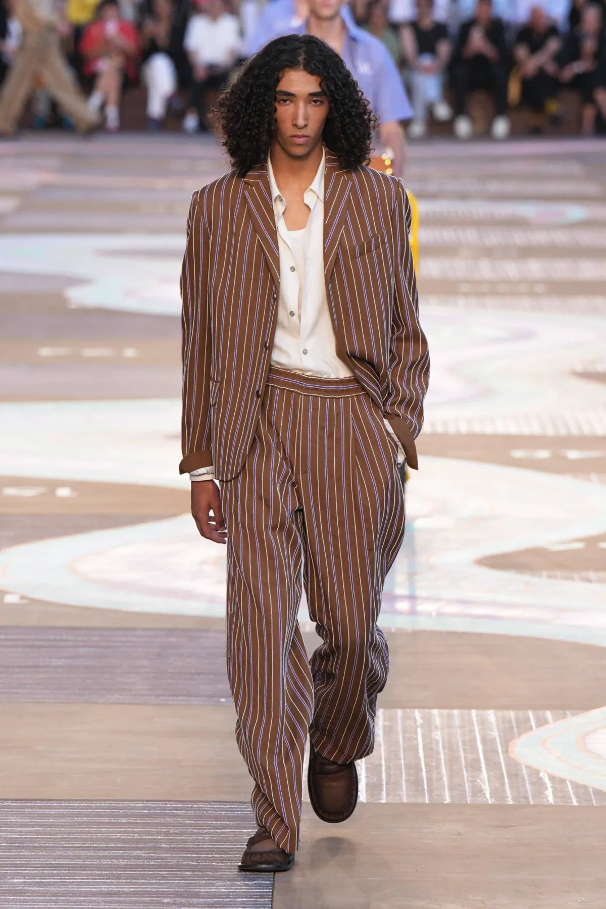 Pharrell Williams revisite l'Inde avec sa collection printemps 2026 pour Louis Vuitton