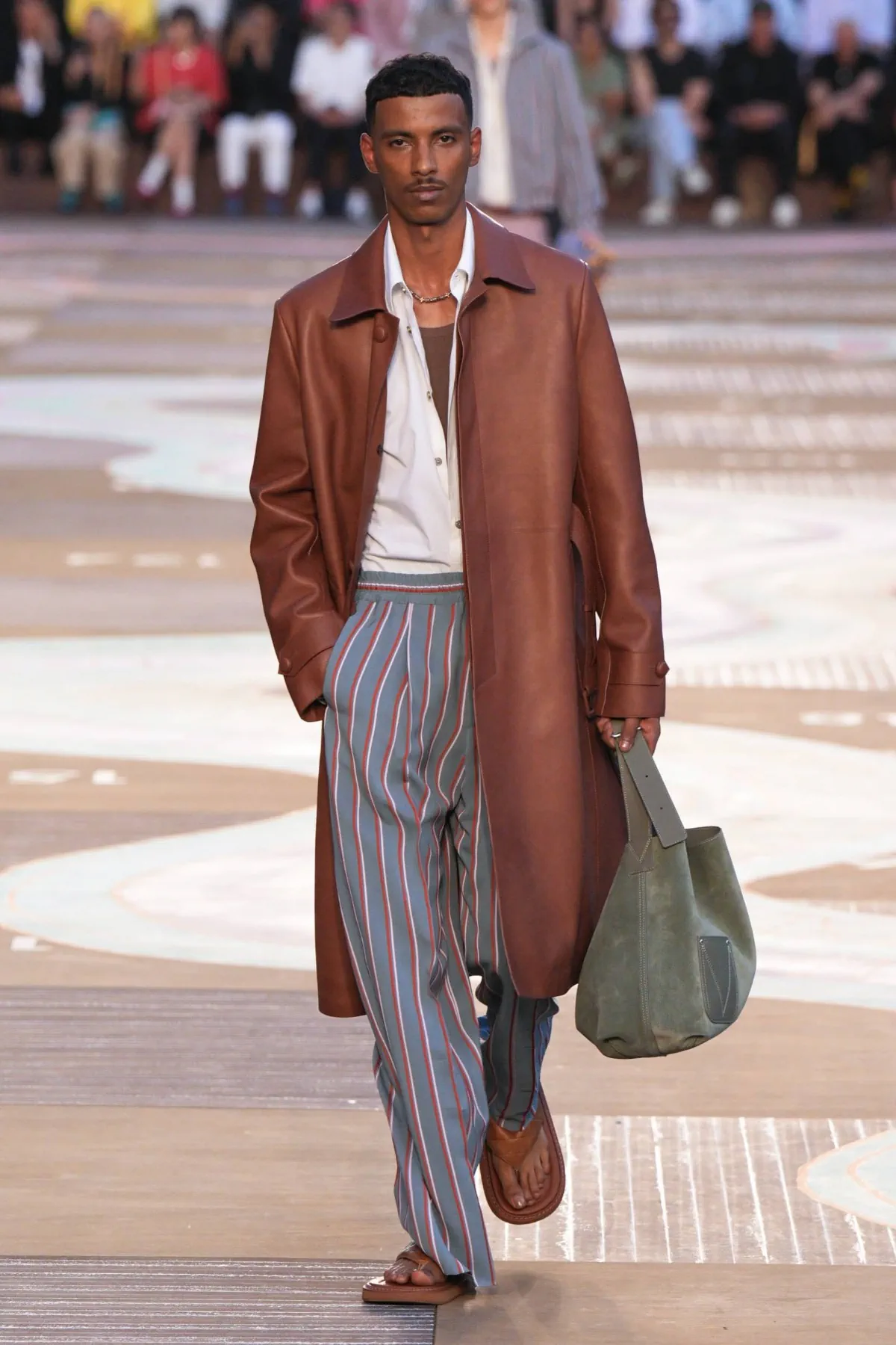 Pharrell Williams revisite l'Inde avec sa collection printemps 2026 pour Louis Vuitton