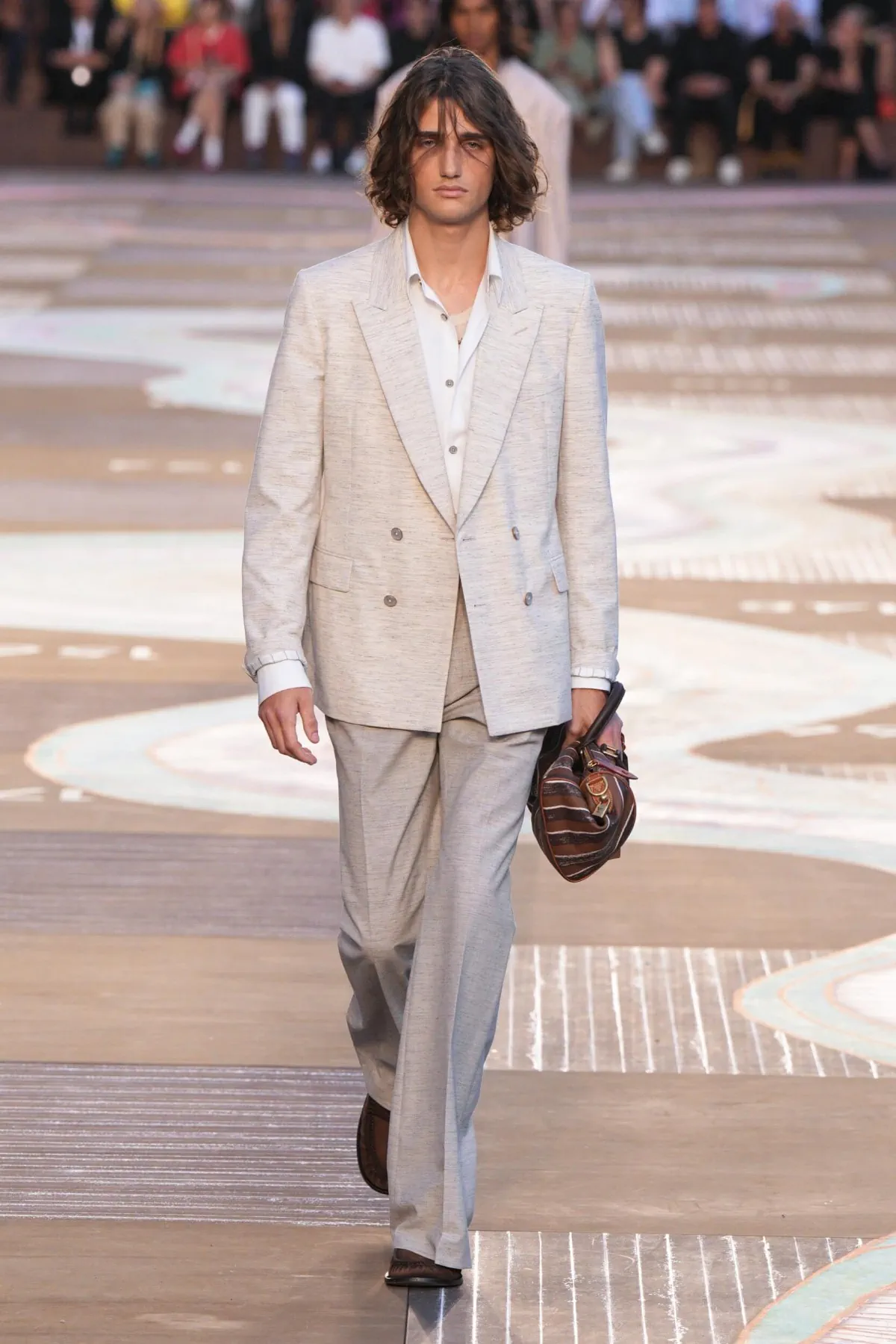 Pharrell Williams revisite l'Inde avec sa collection printemps 2026 pour Louis Vuitton