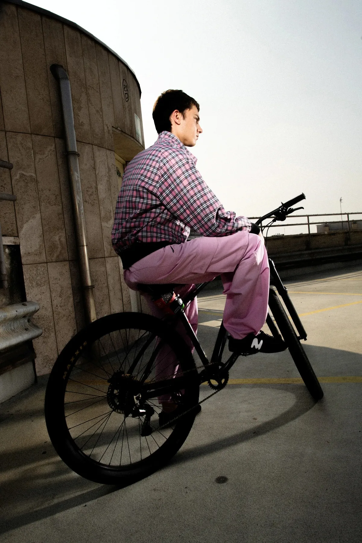 Avec cette collection printemps 2026, Massimo Giorgetti ancre MSGM dans l'univers du cyclisme urbain